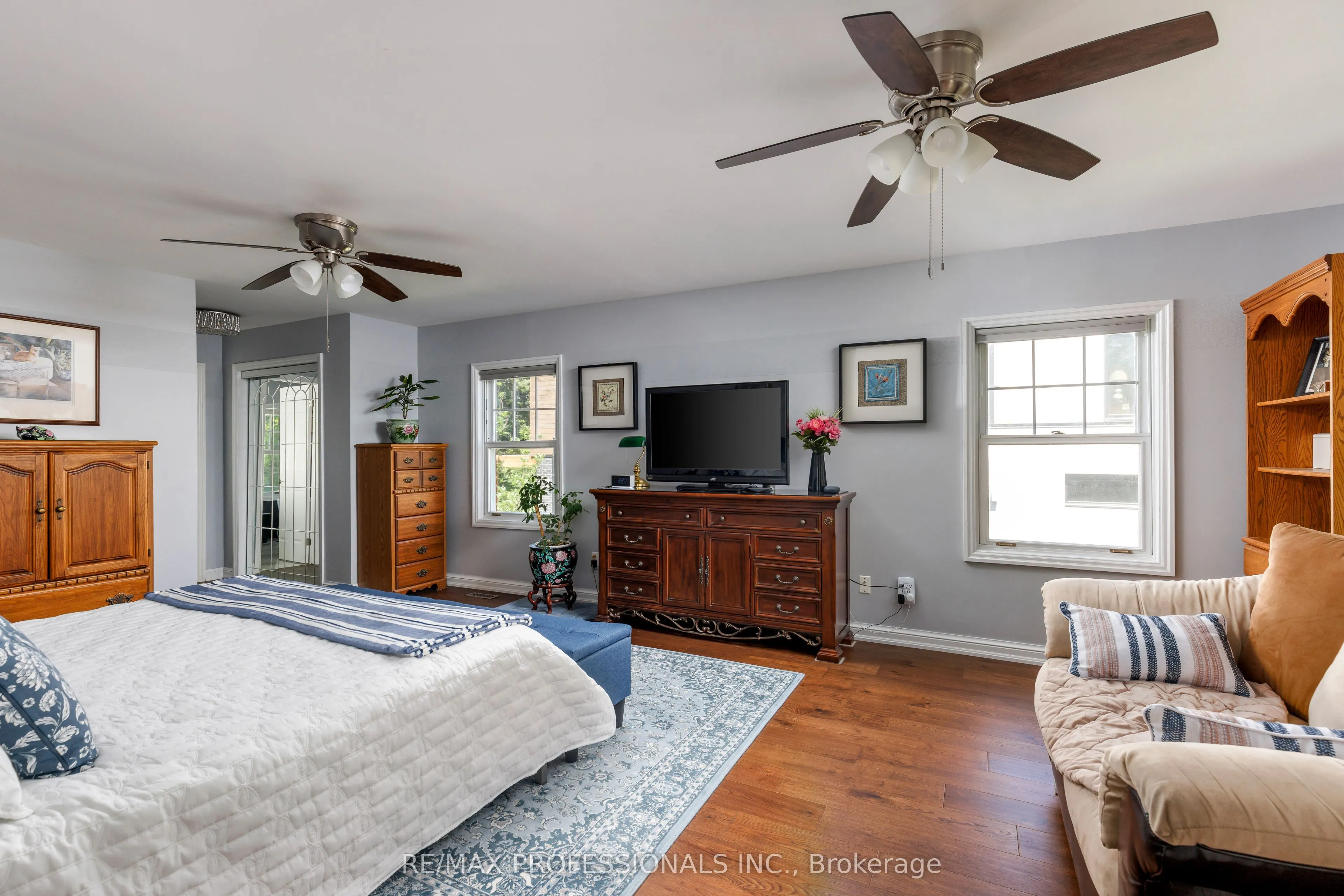 106 Rathburn Road