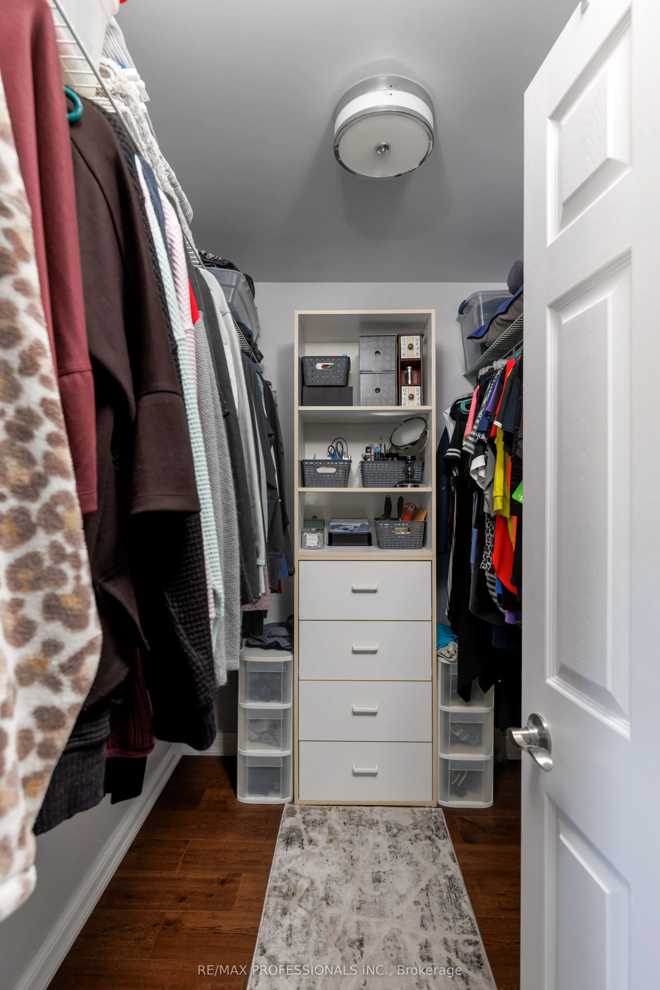 106 Rathburn Road