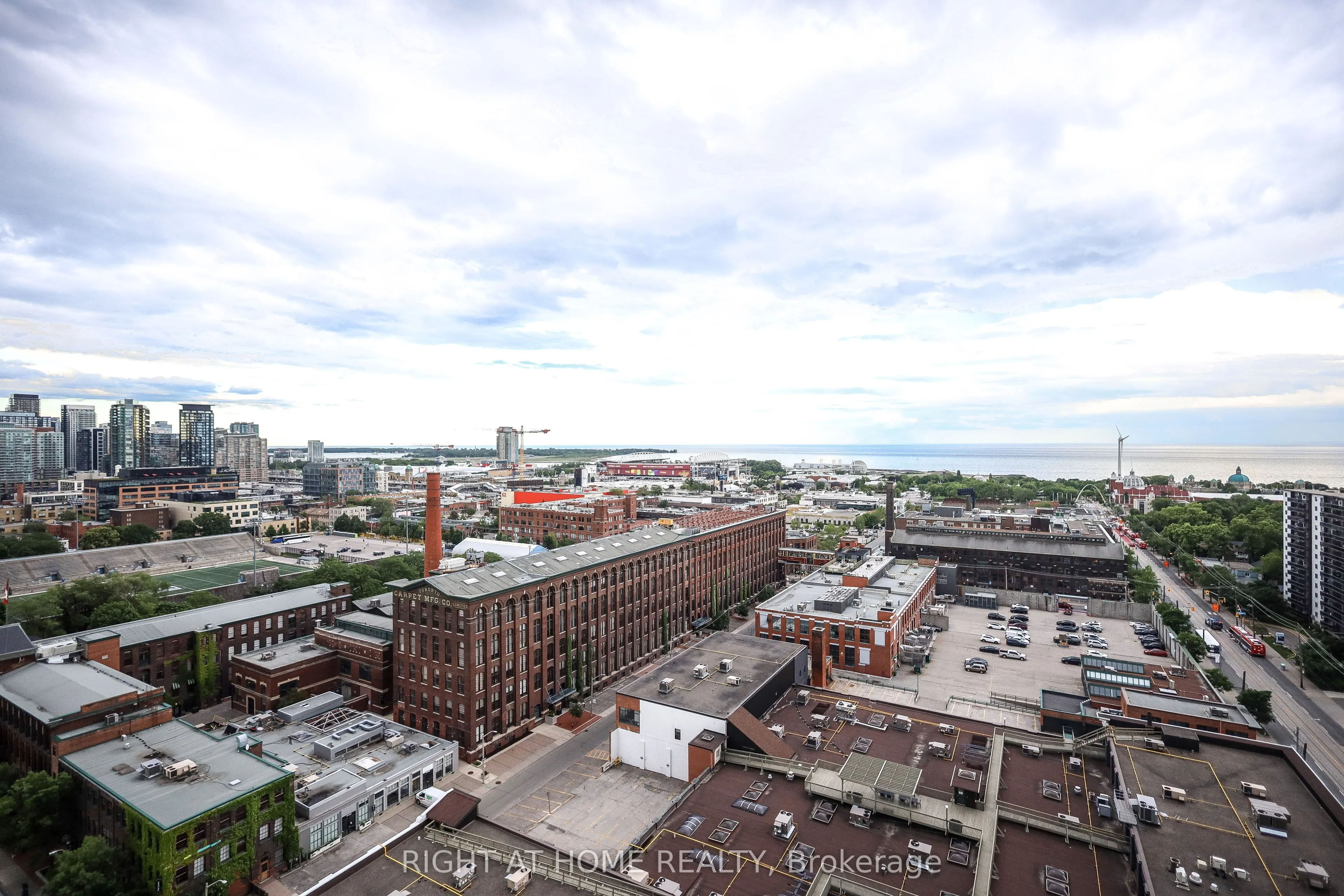 285 Dufferin Street #1602
