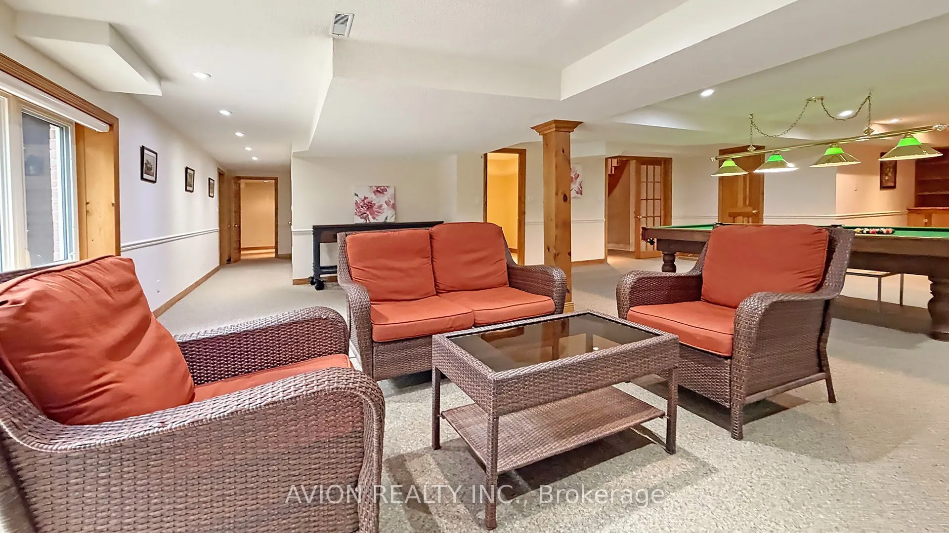 2068 Nipigon Drive