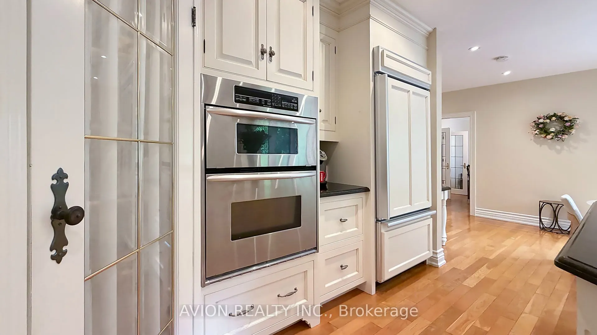 2068 Nipigon Drive