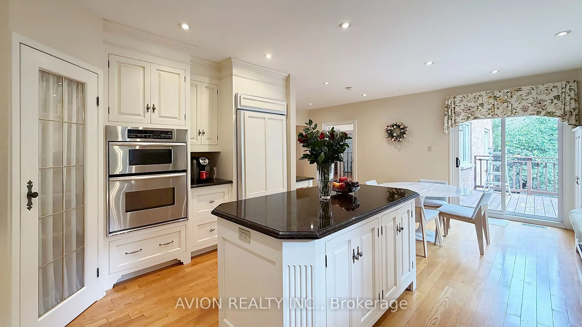 2068 Nipigon Drive