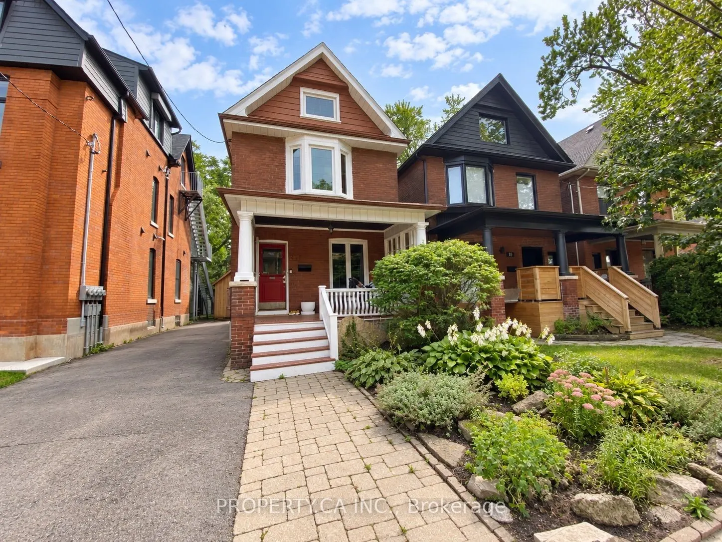 83 St John Road #Lower Level