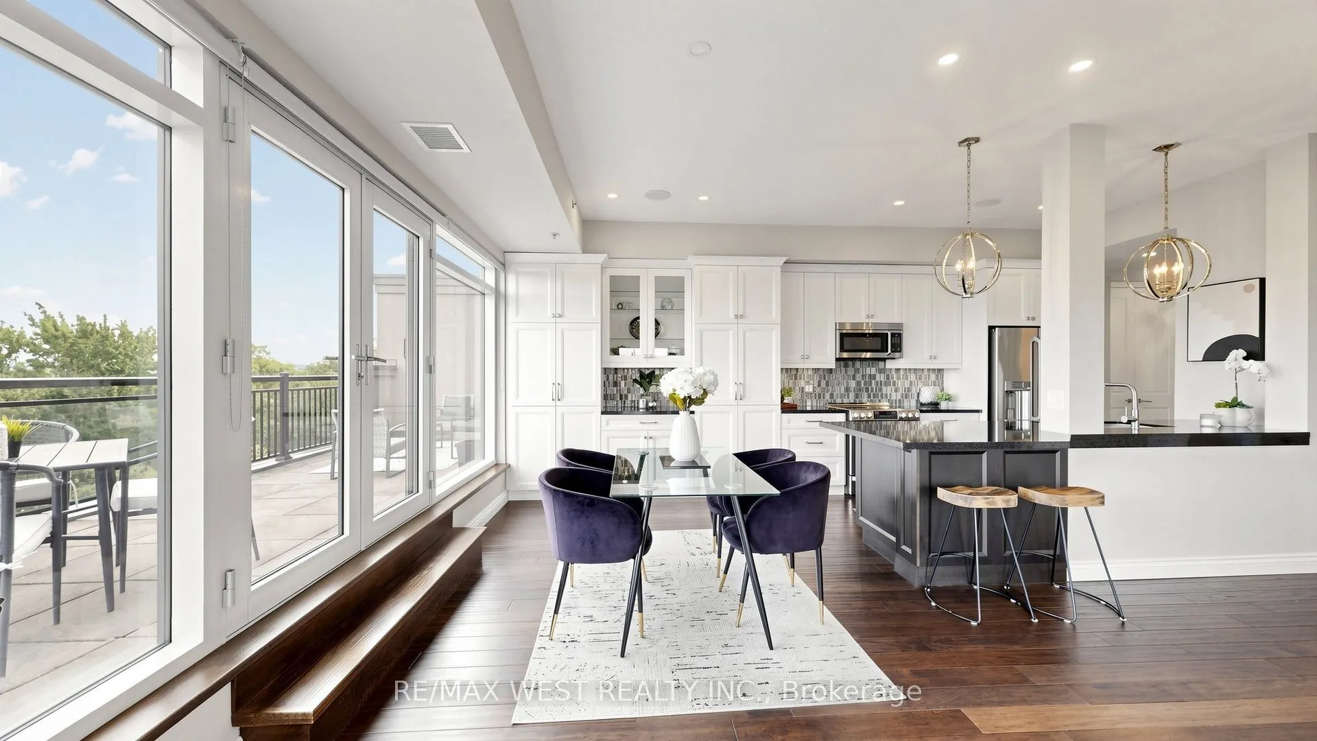 34 Plains Road E #605