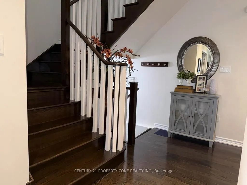 123 Upper Canada Court