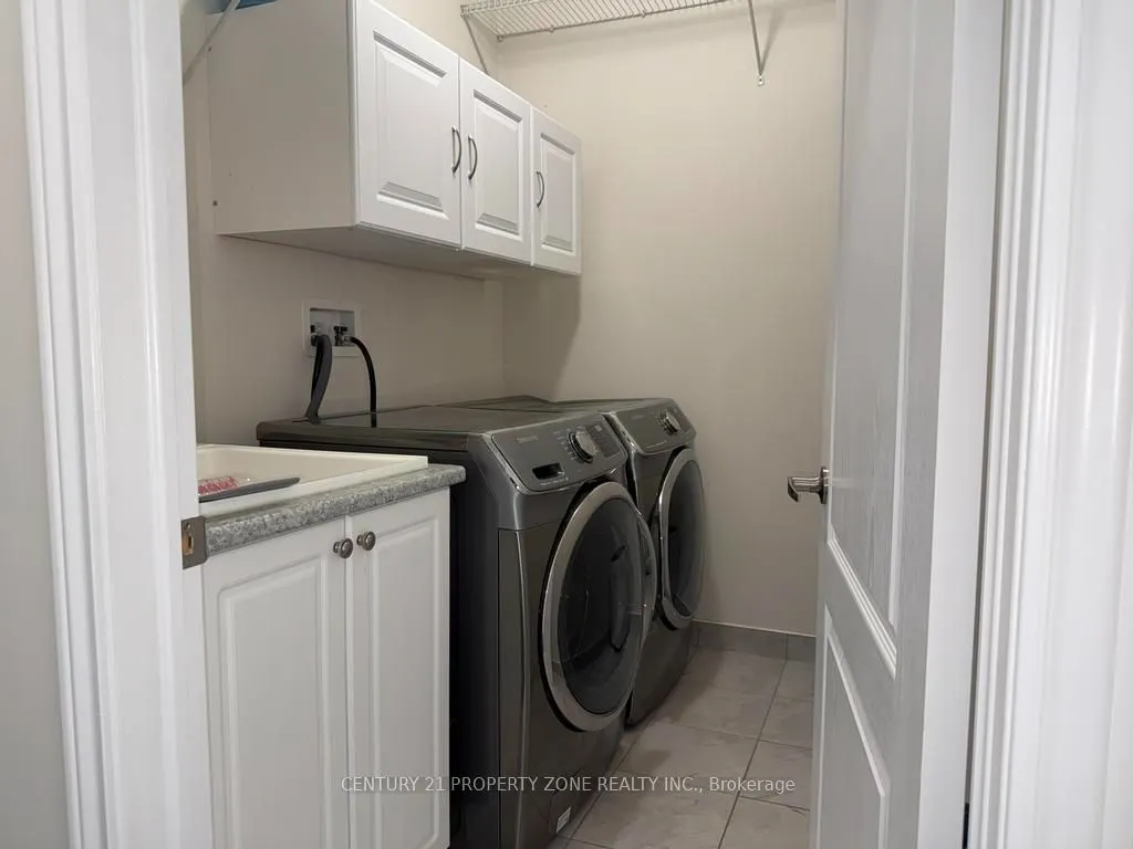 123 Upper Canada Court