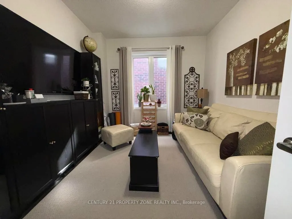 123 Upper Canada Court