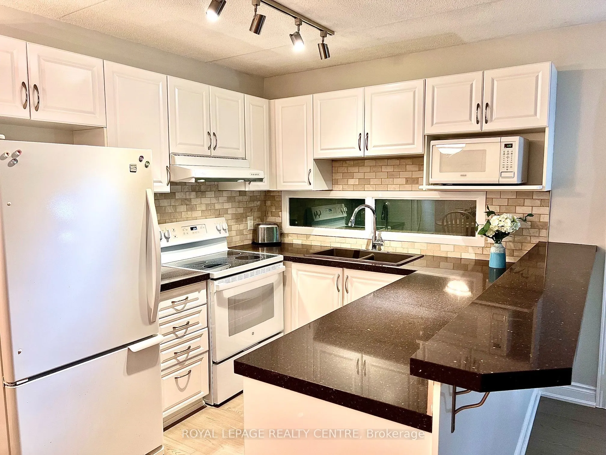 2040 Cleaver Avenue #115