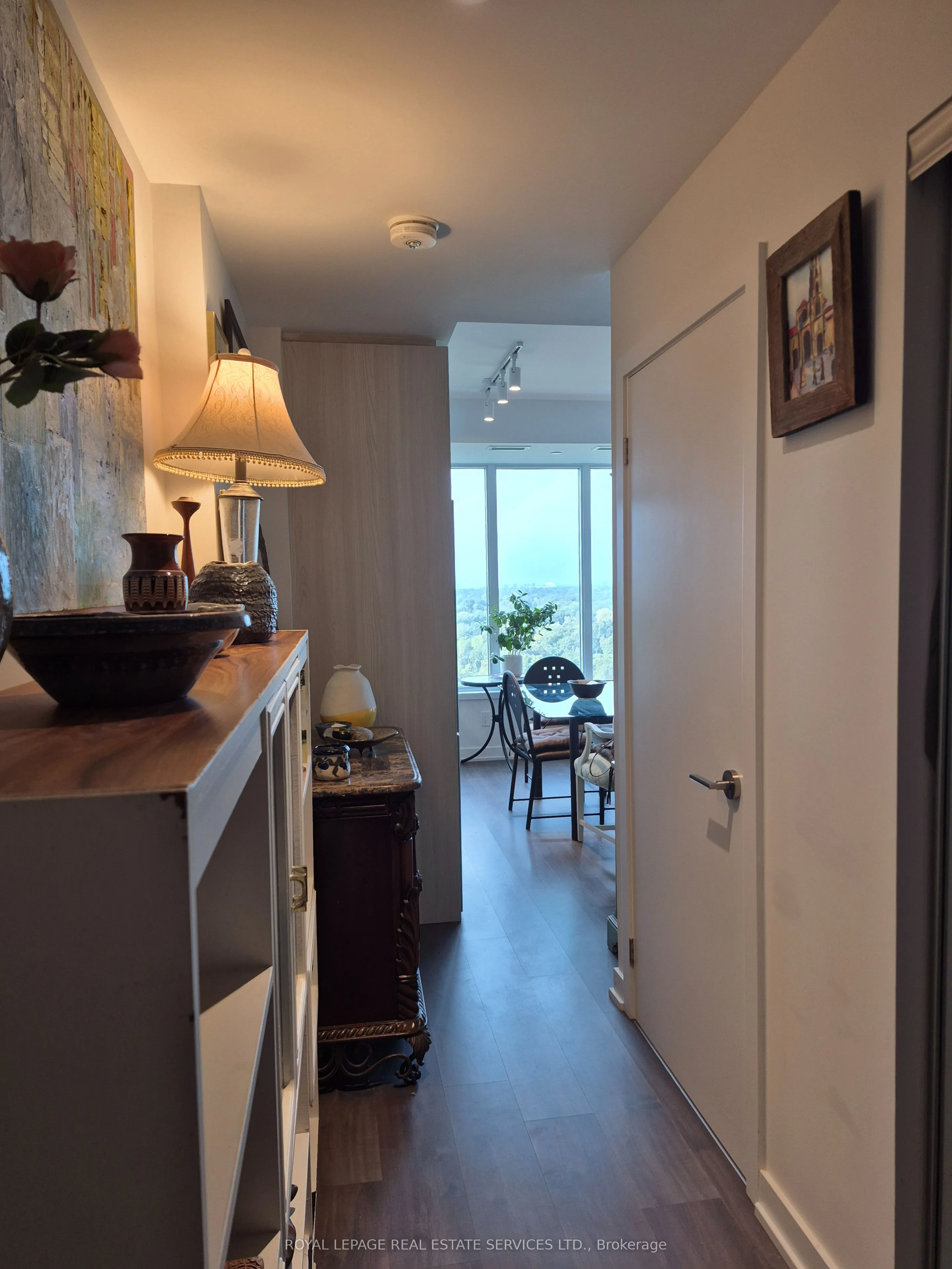 1926 Lake Shore Boulevard W #2302
