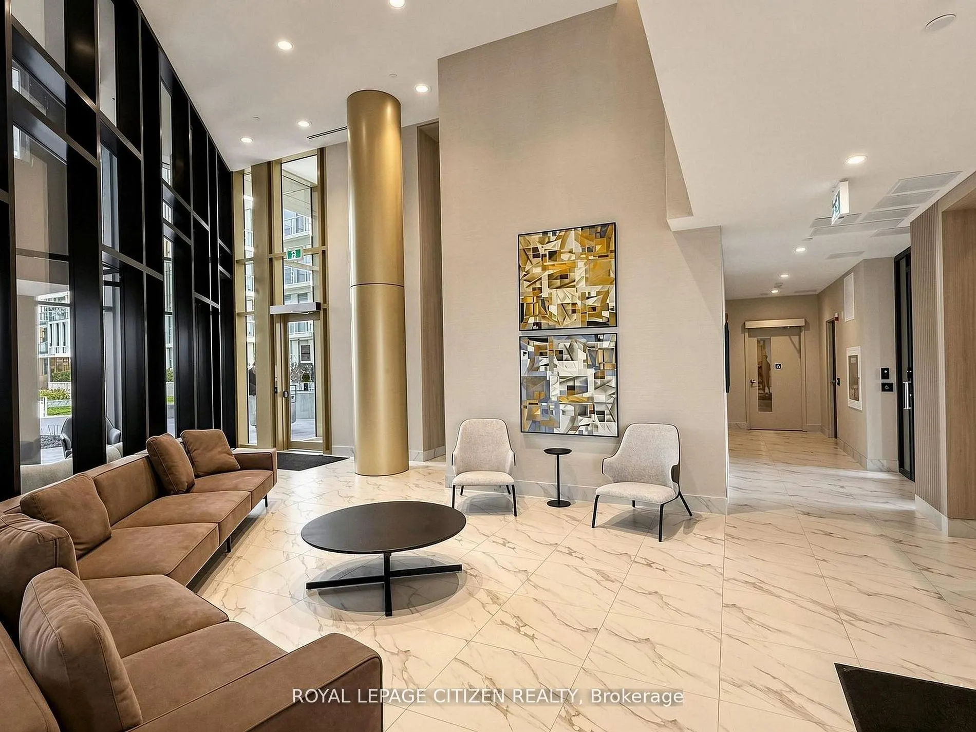 1005 Dundas Street E #711