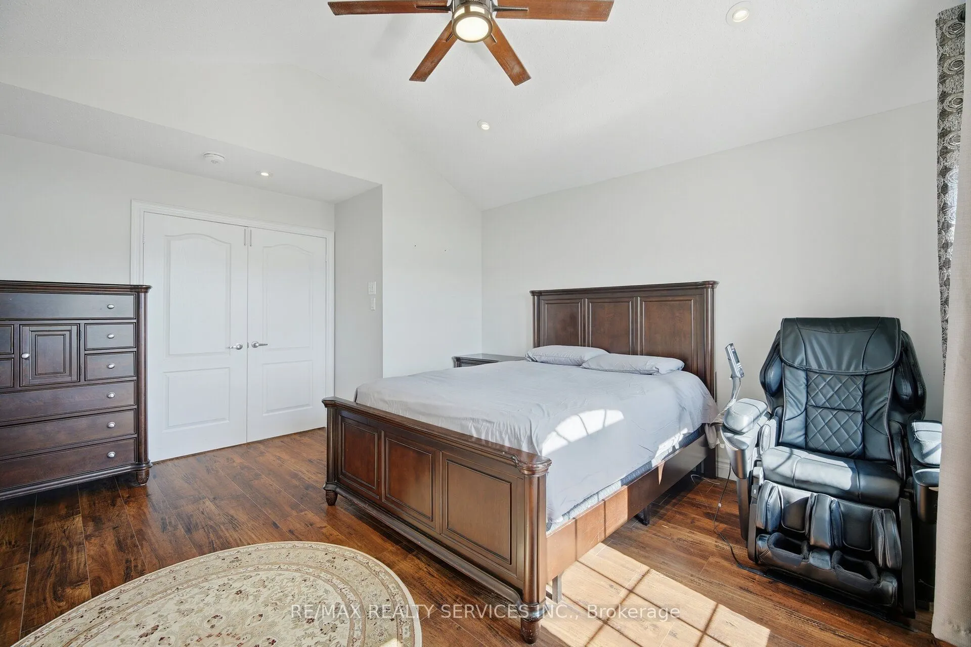 68 Southlake Boulevard