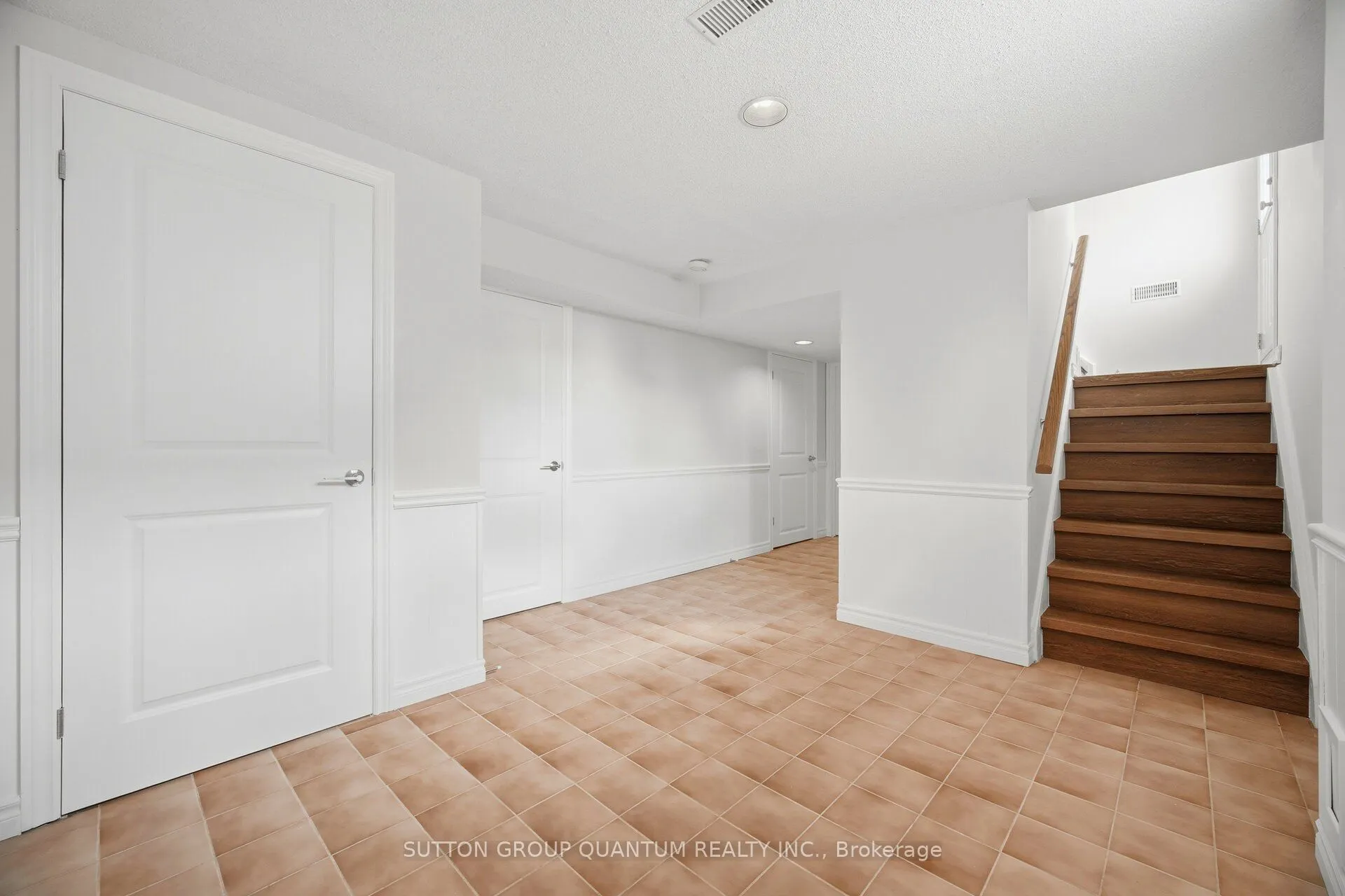 126 Angelene Street