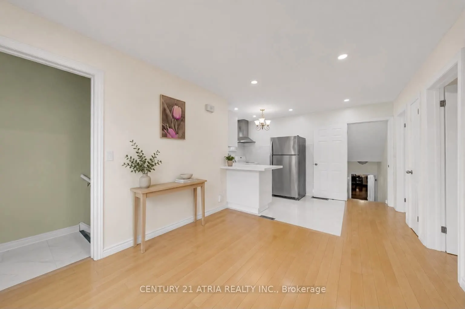110 Harding Avenue