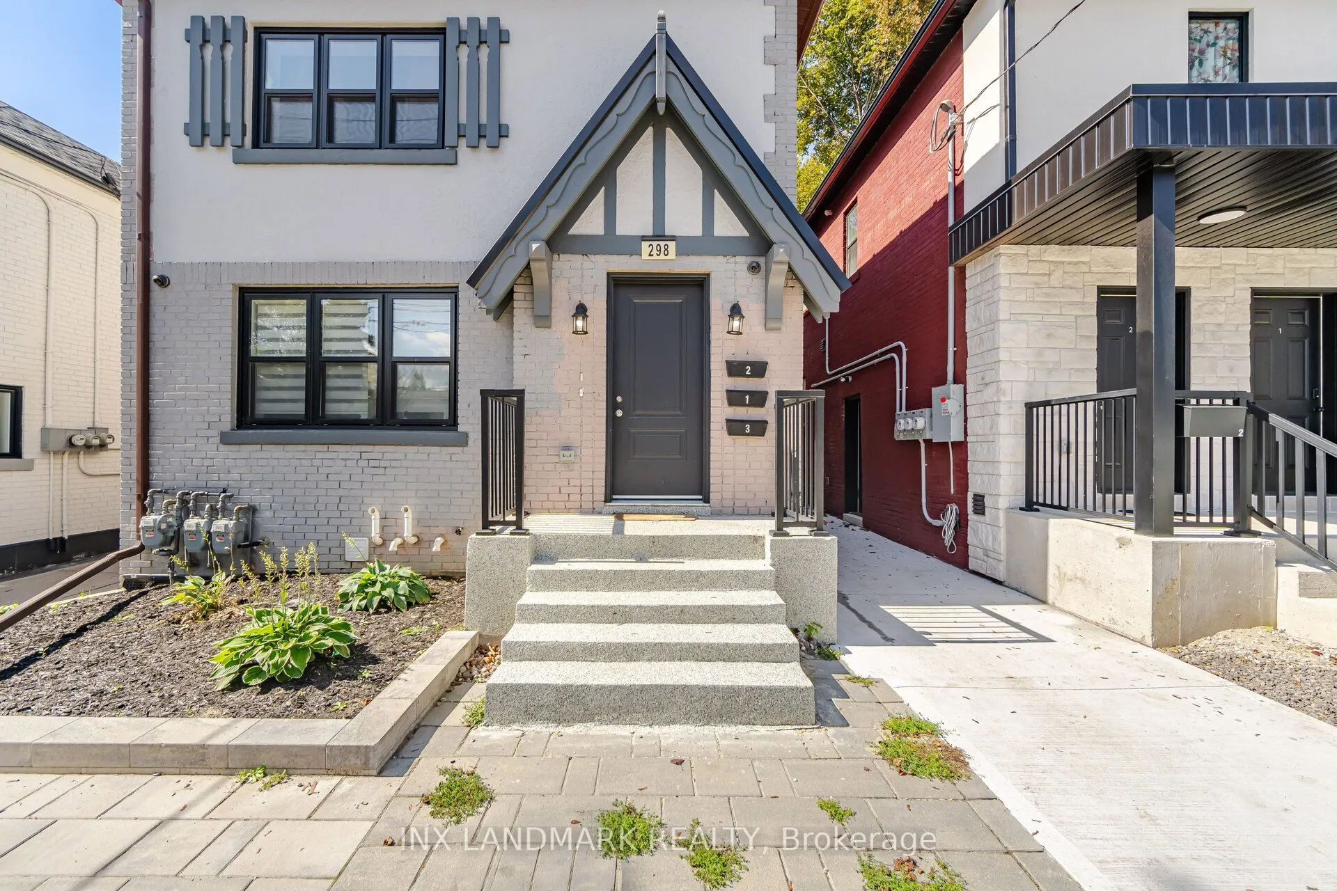 298 South Kingsway