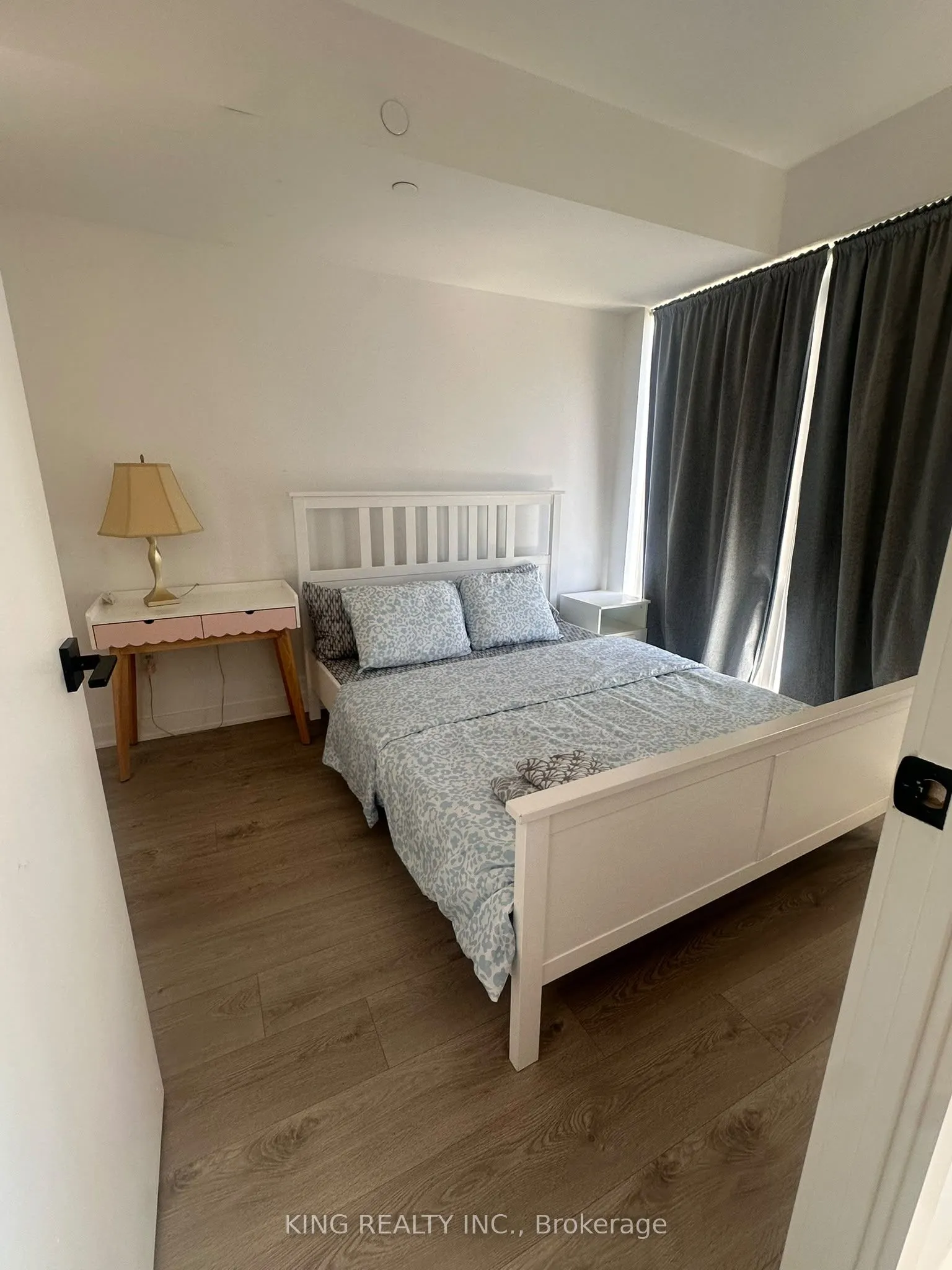 36 Zorra Street #529