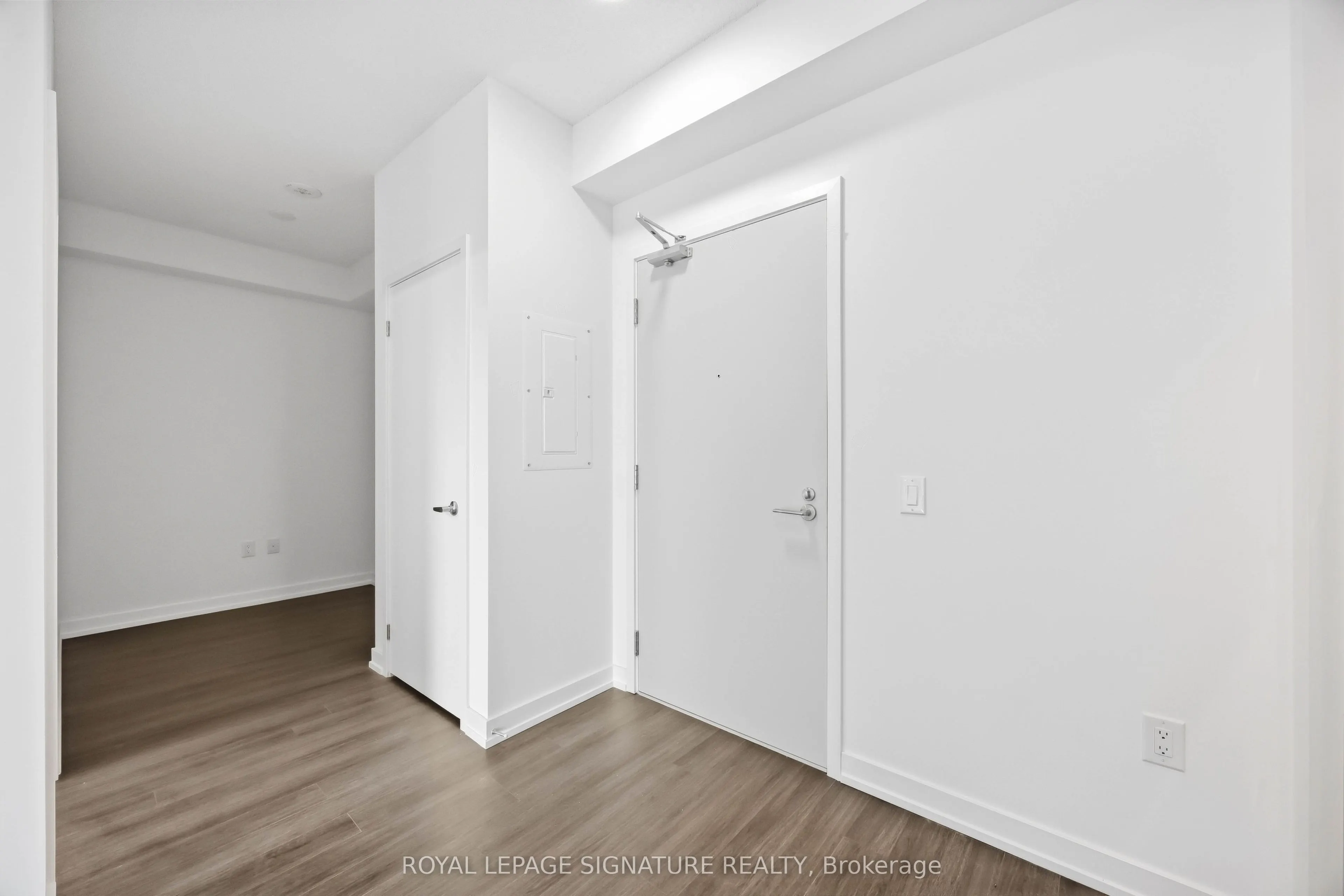 4010 Eglinton Avenue W #2216