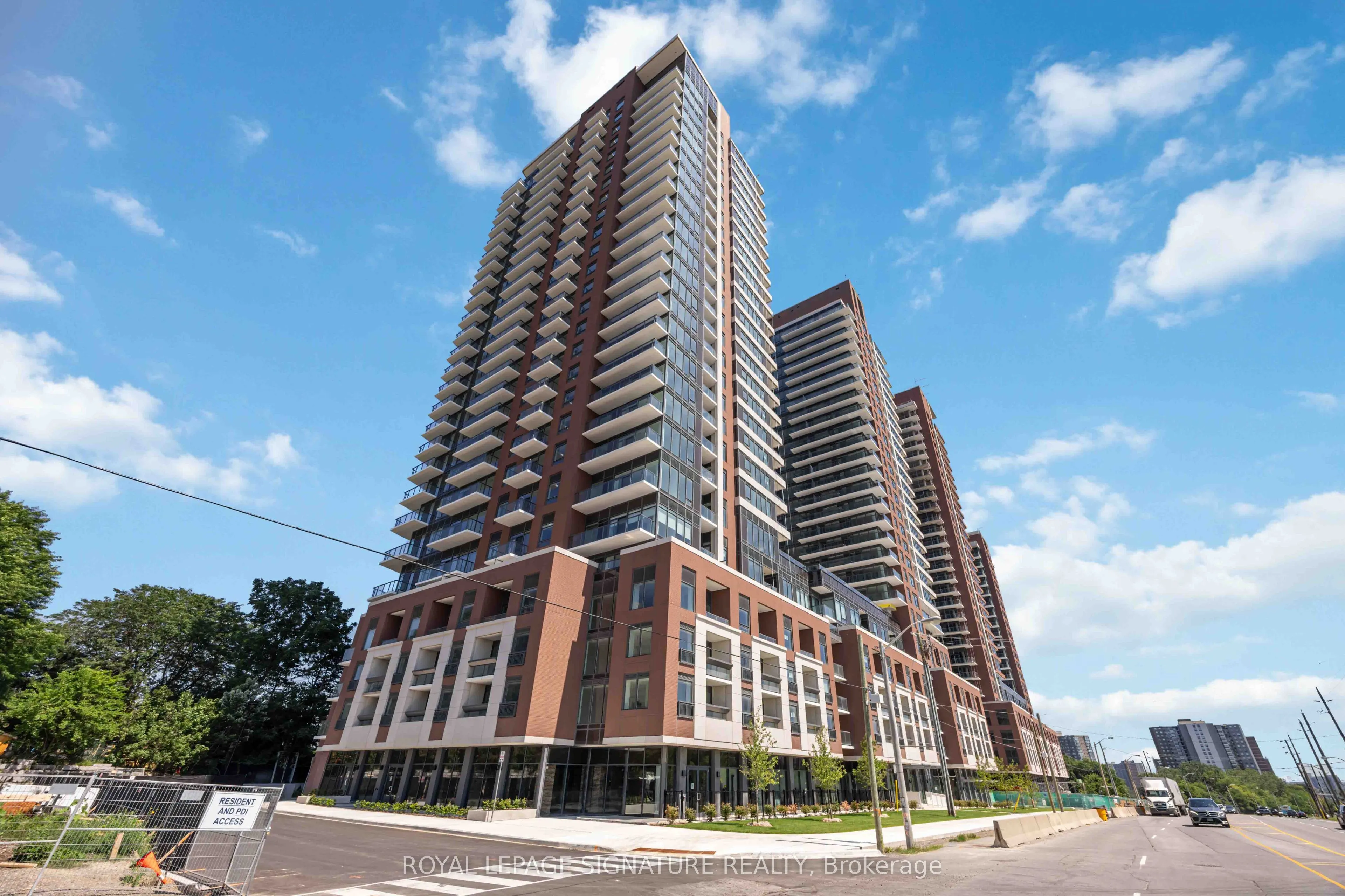 4010 Eglinton Avenue W #2216