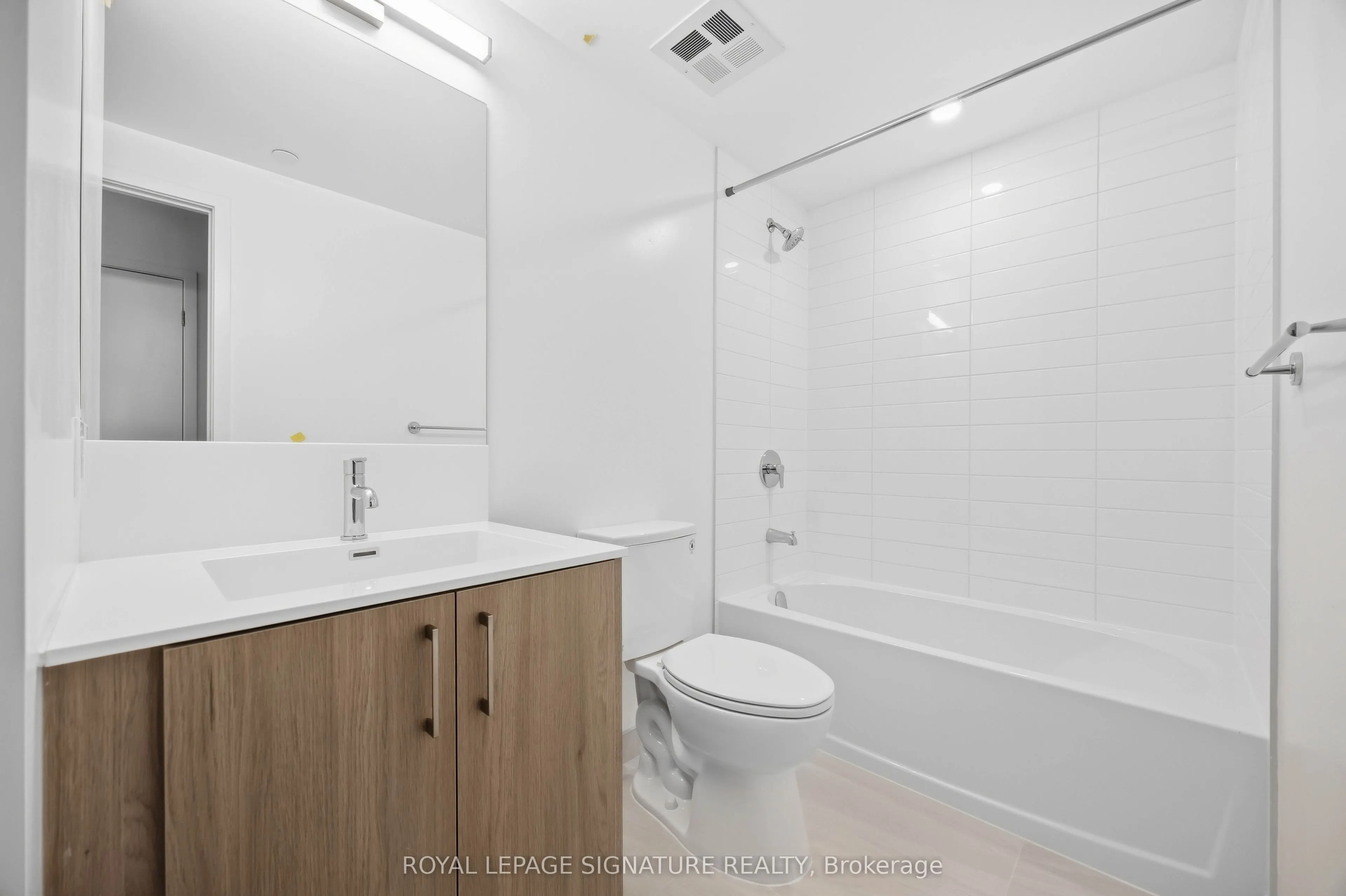 4010 Eglinton Avenue W #2216