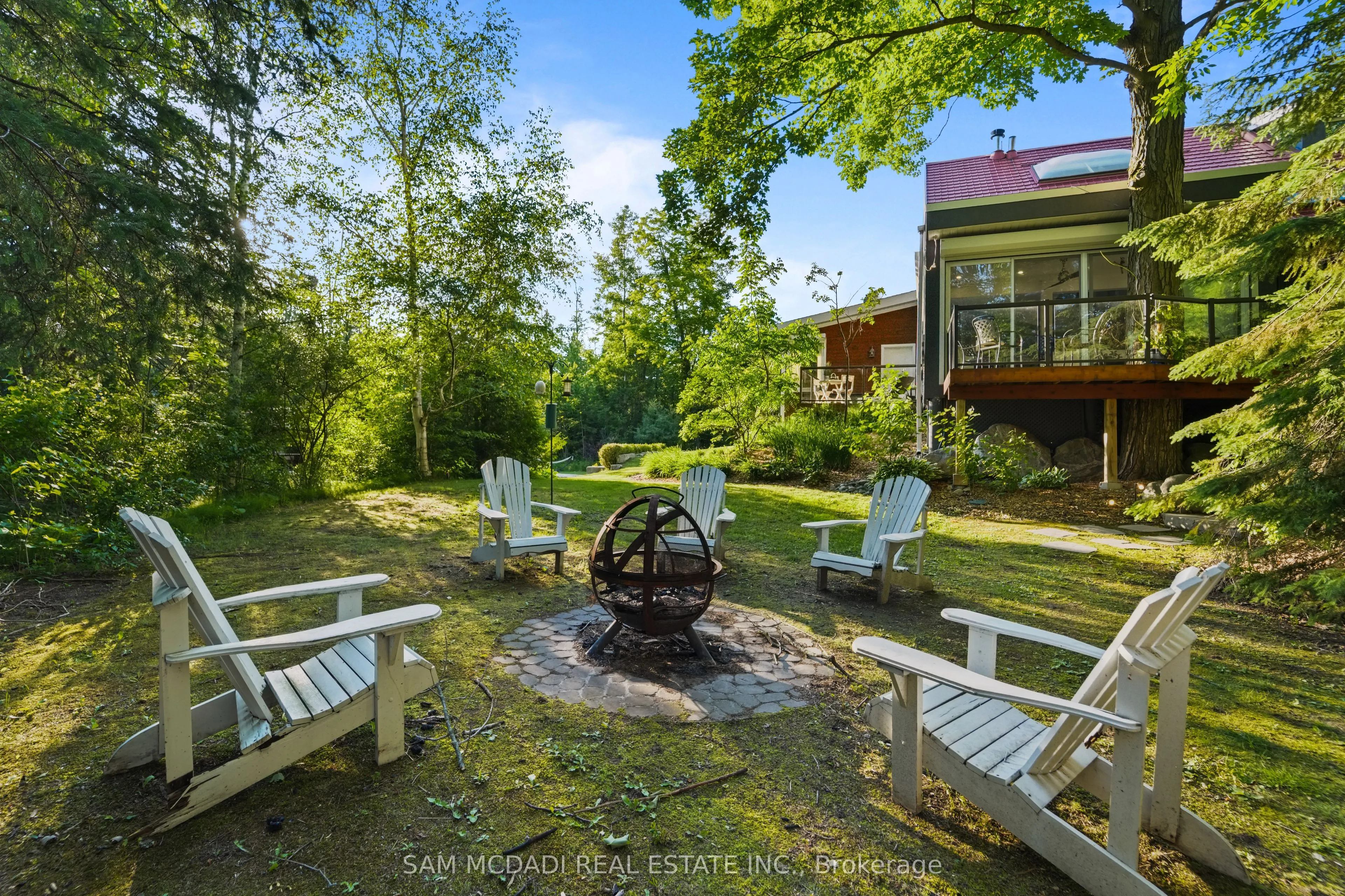 2814 Forks Of The Credit Road