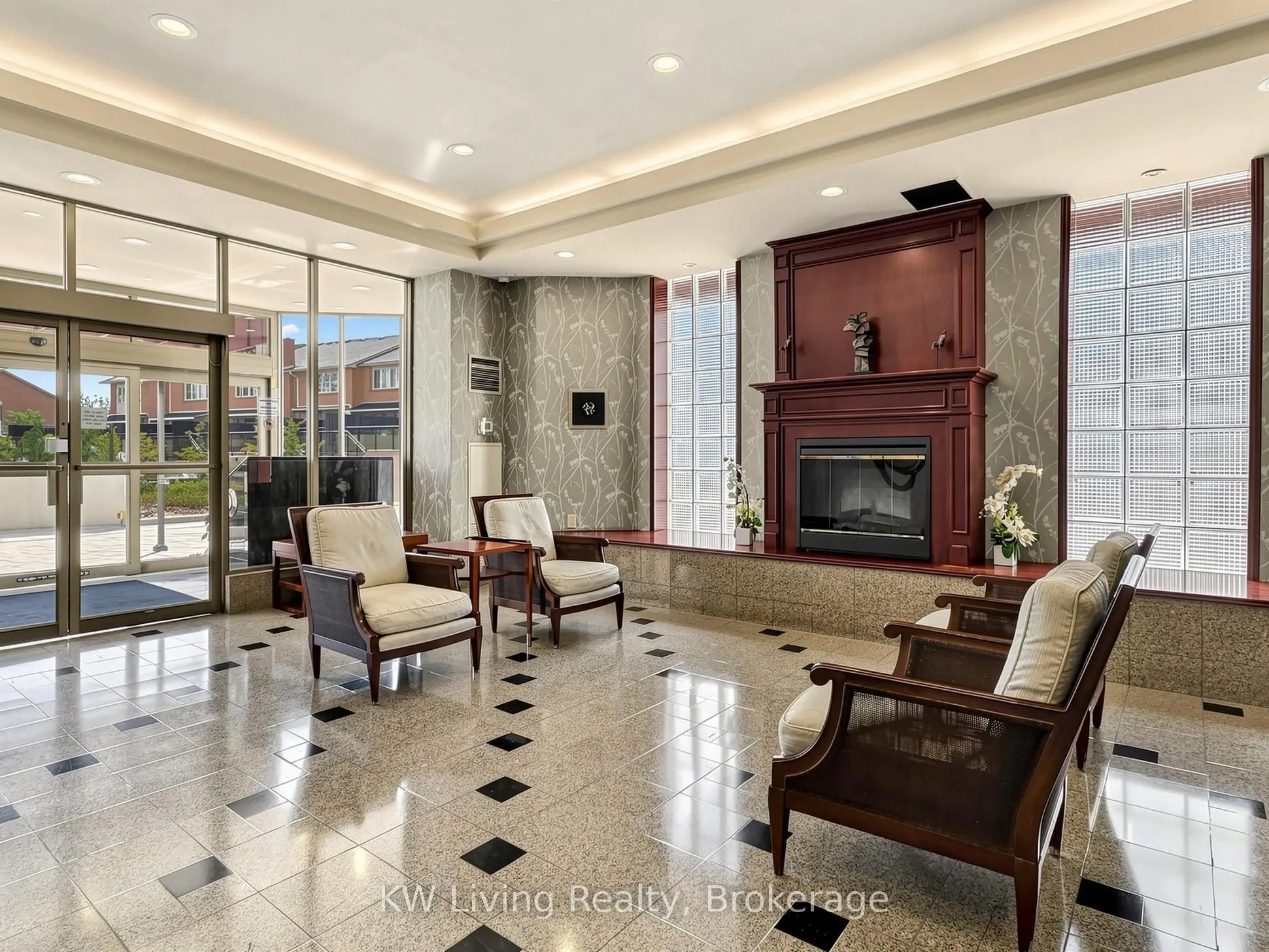 3605 Kariya Drive #811