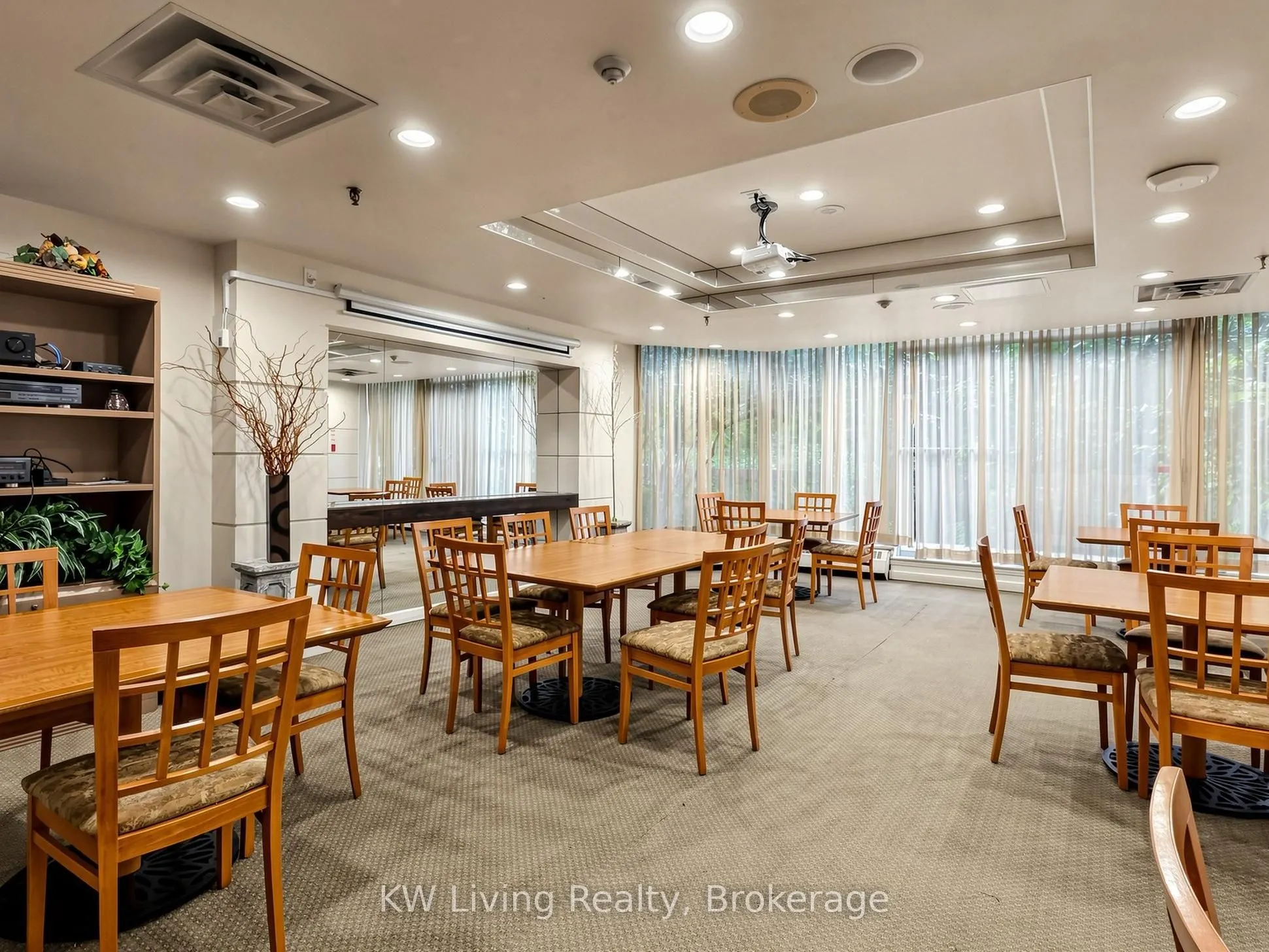 3605 Kariya Drive #811