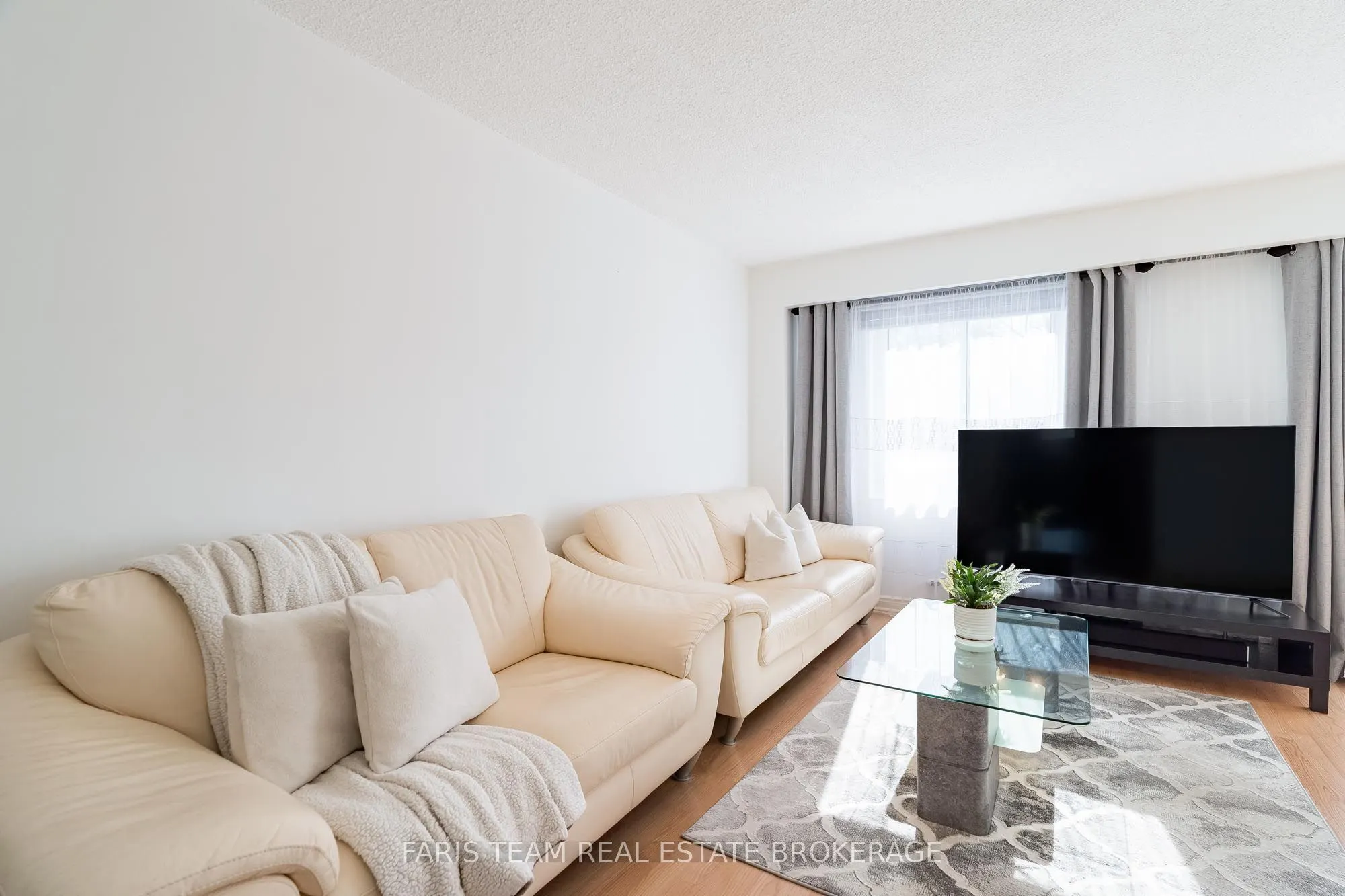 2075 Asta Drive #18