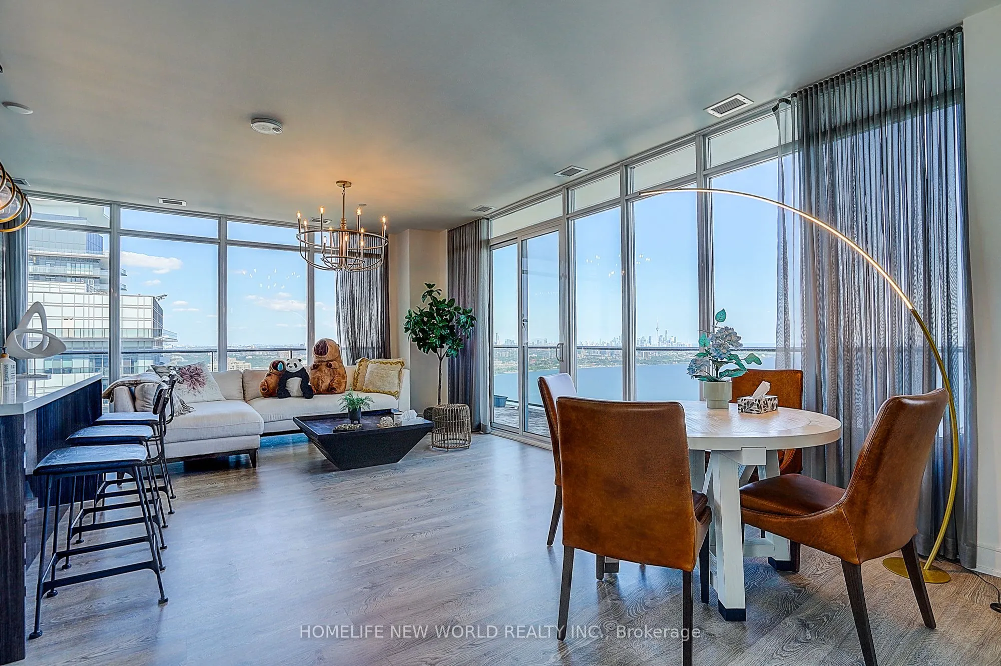 70 Annie Craig Drive #5204
