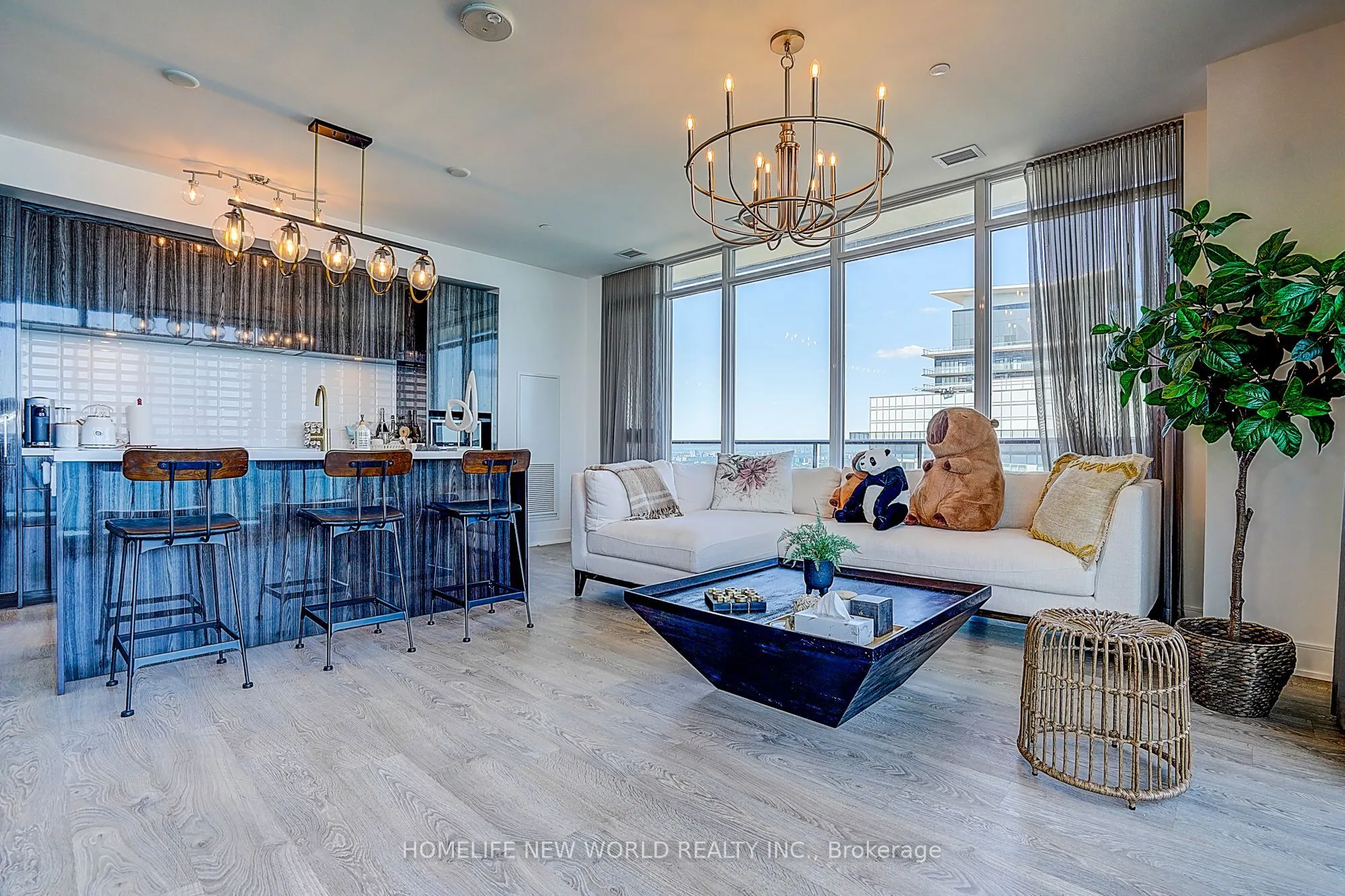 70 Annie Craig Drive #5204