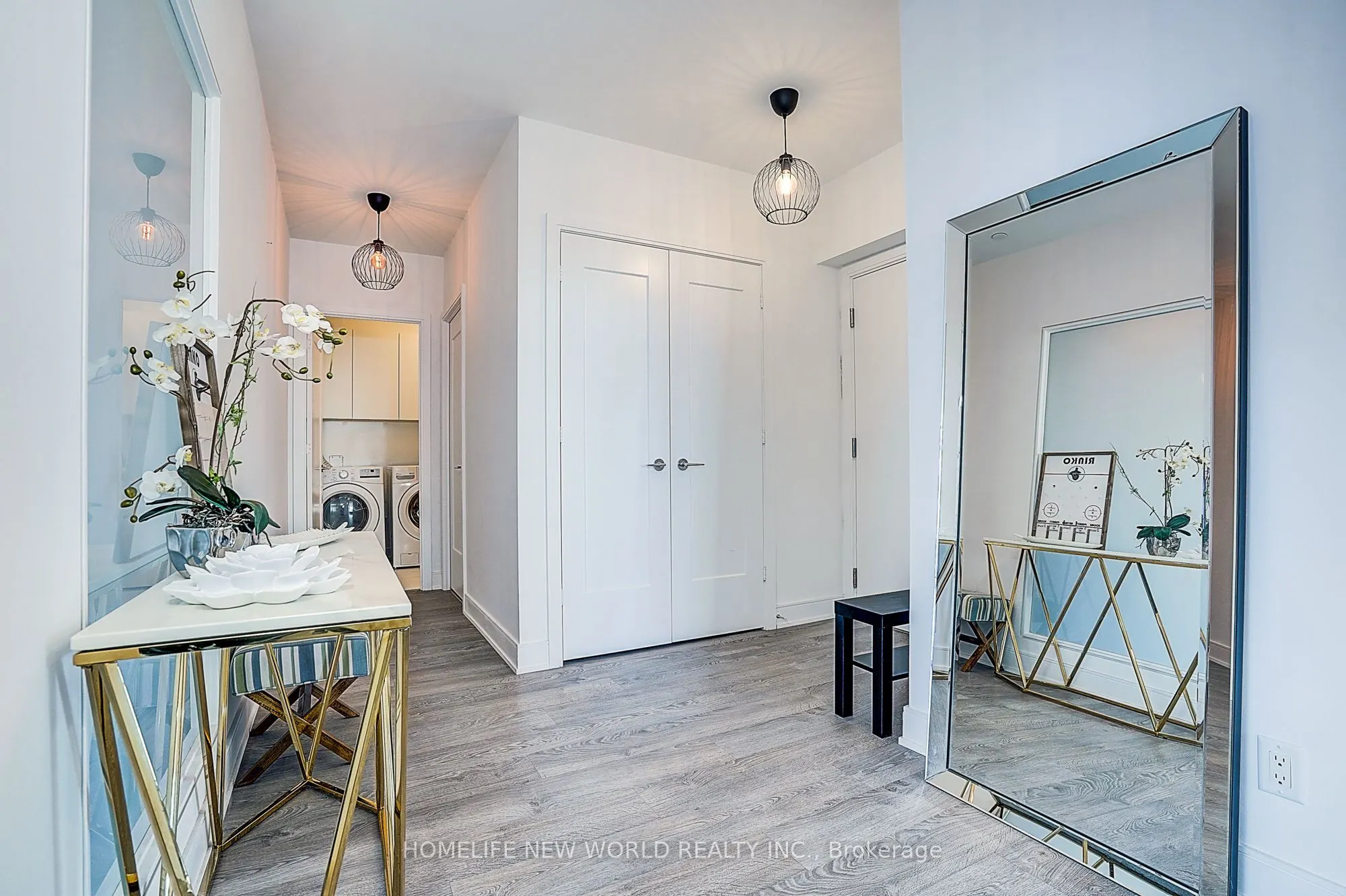 70 Annie Craig Drive #5204