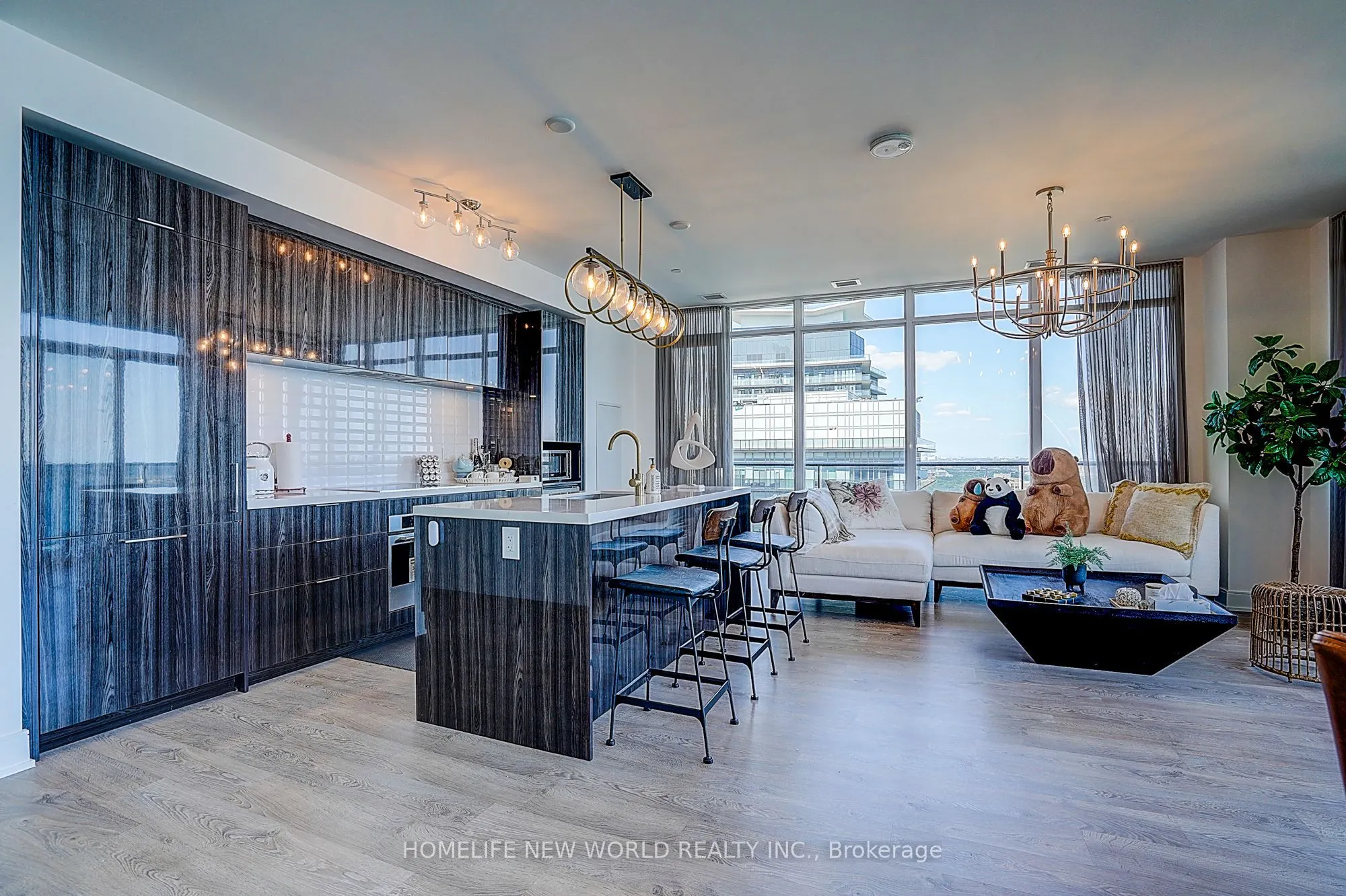 70 Annie Craig Drive #5204
