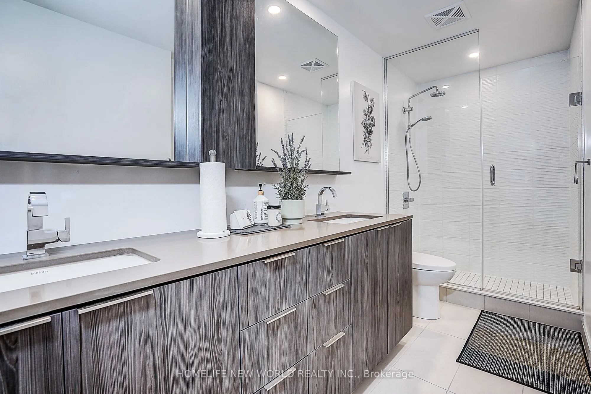 70 Annie Craig Drive #5204