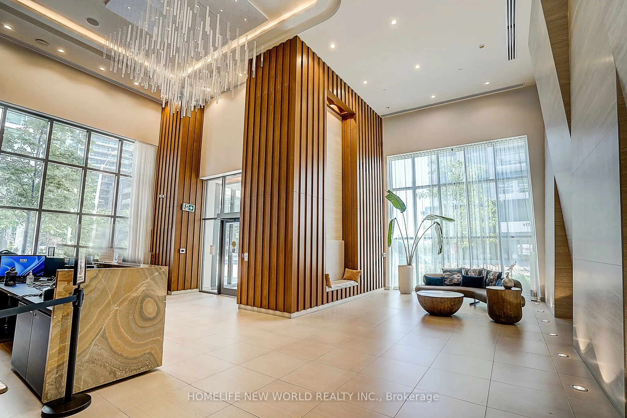 70 Annie Craig Drive #5204