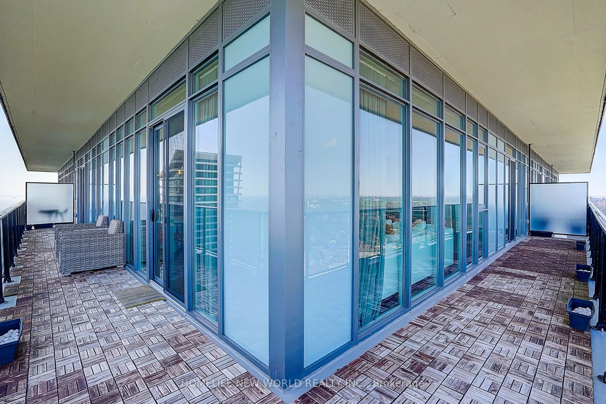 70 Annie Craig Drive #5204