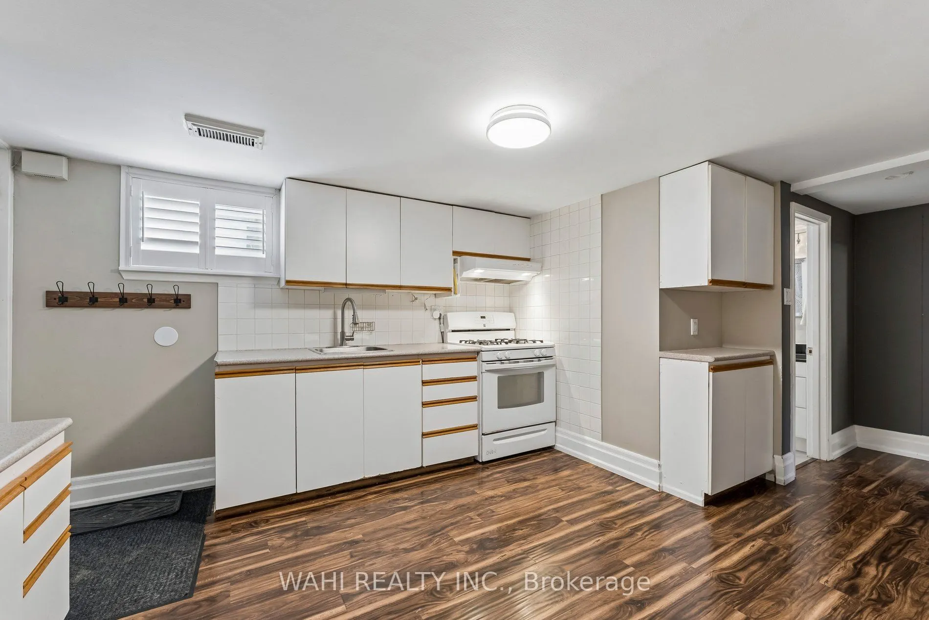 39 Nanwood Drive