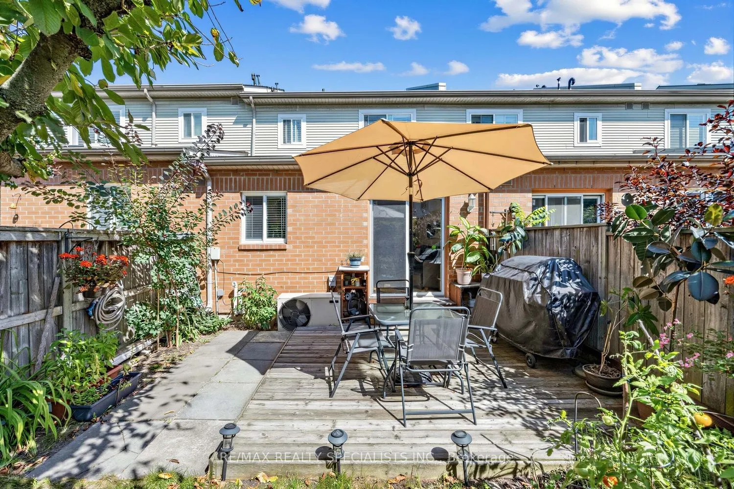 1152 WEST SHORE Drive #15