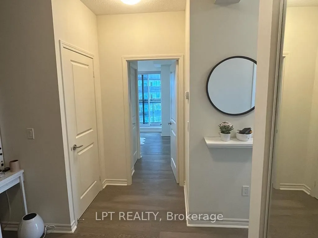 39 Annie Craig Drive #1015