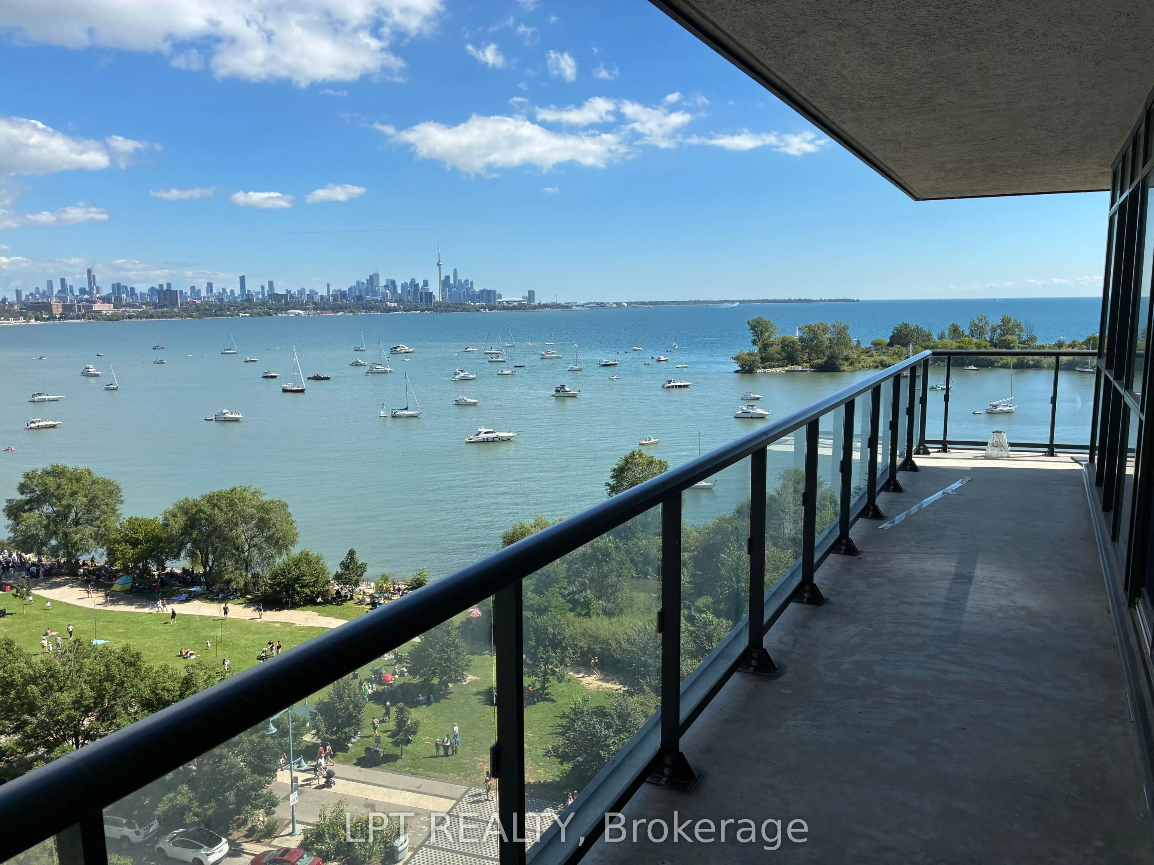 39 Annie Craig Drive #1015