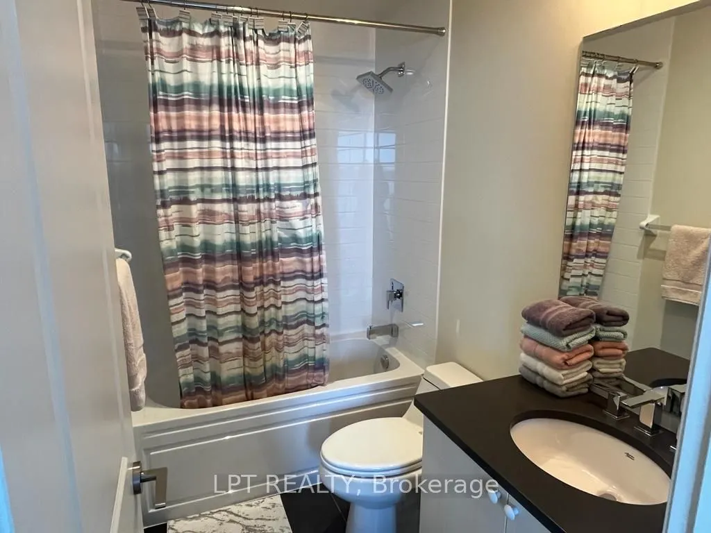 39 Annie Craig Drive #1015