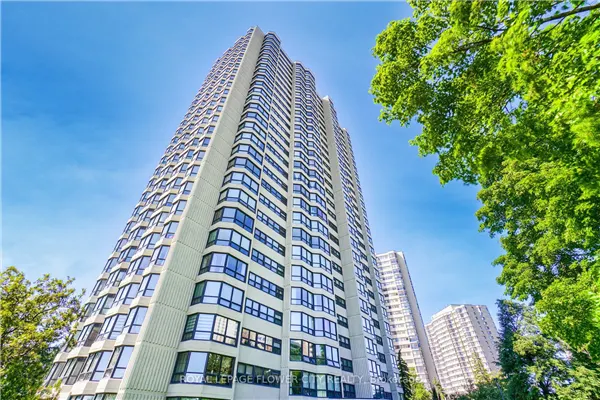 8 Lisa Street