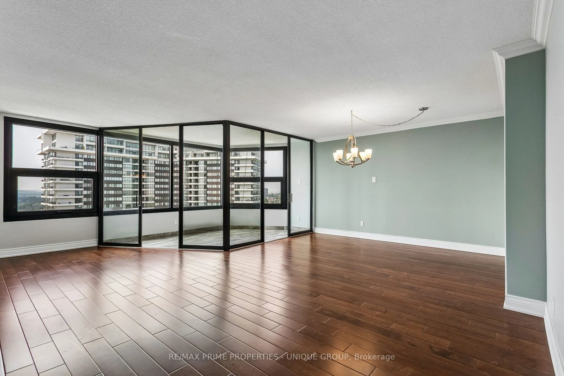 1300 Bloor Street #2108