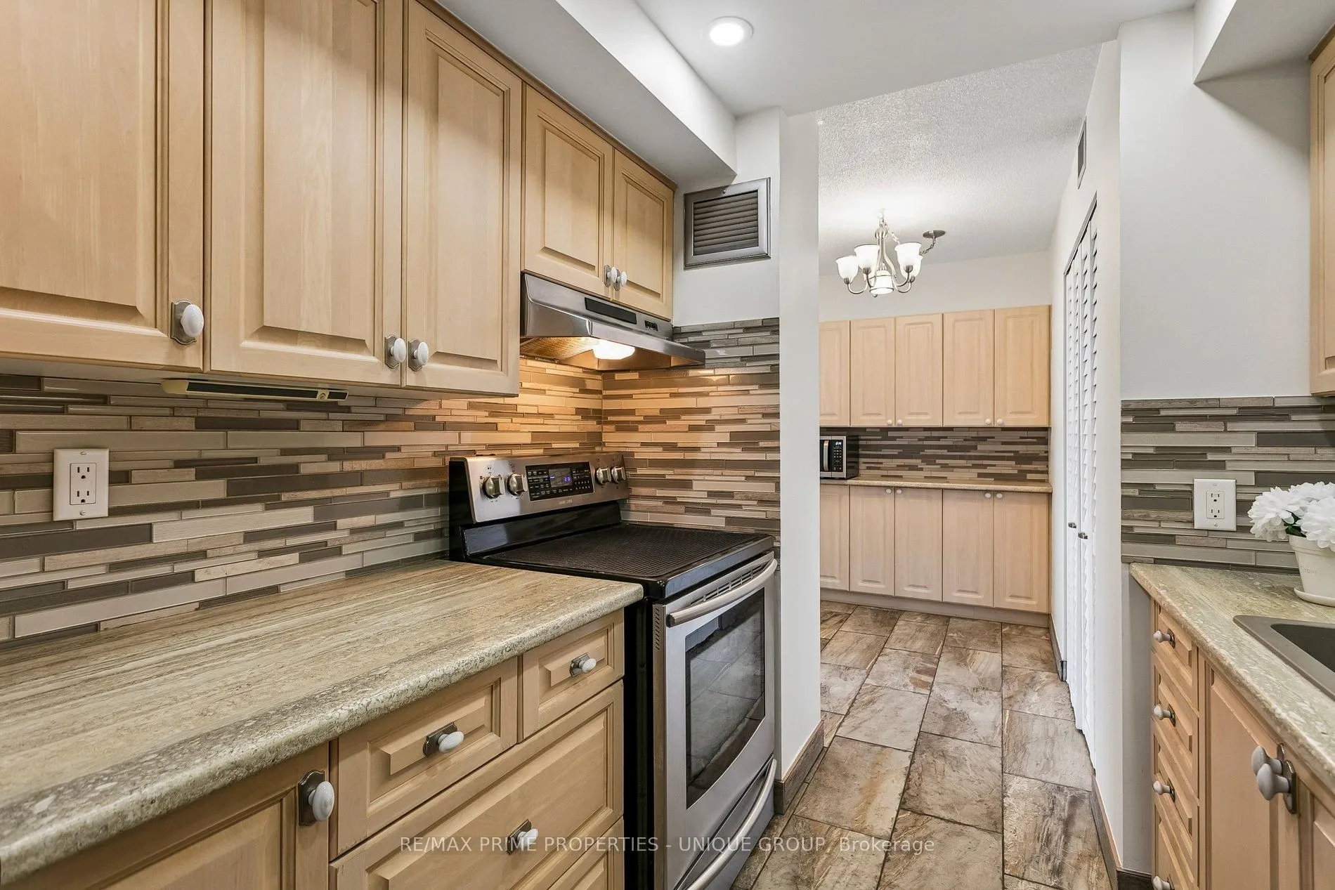 1300 Bloor Street #2108