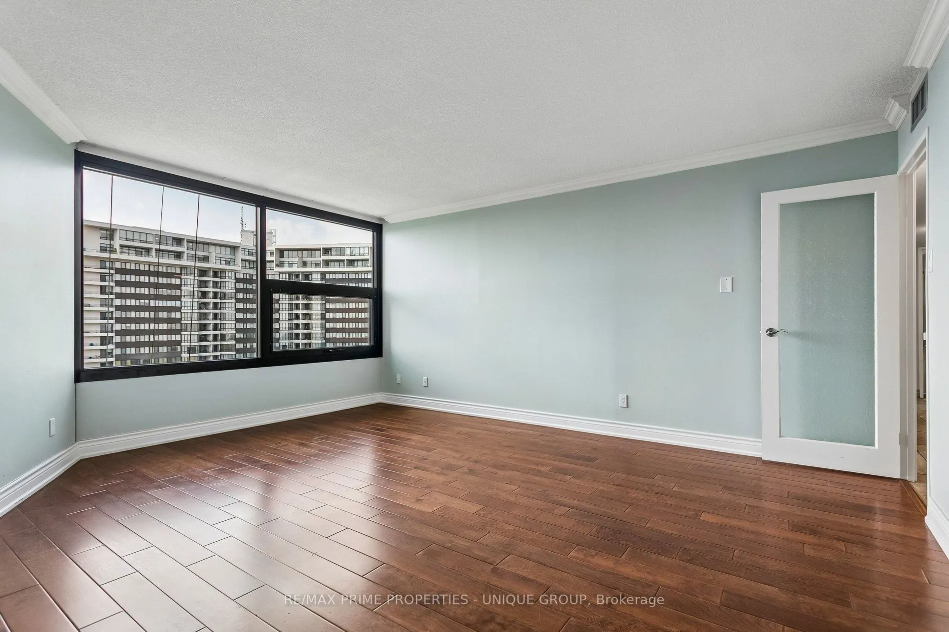 1300 Bloor Street #2108