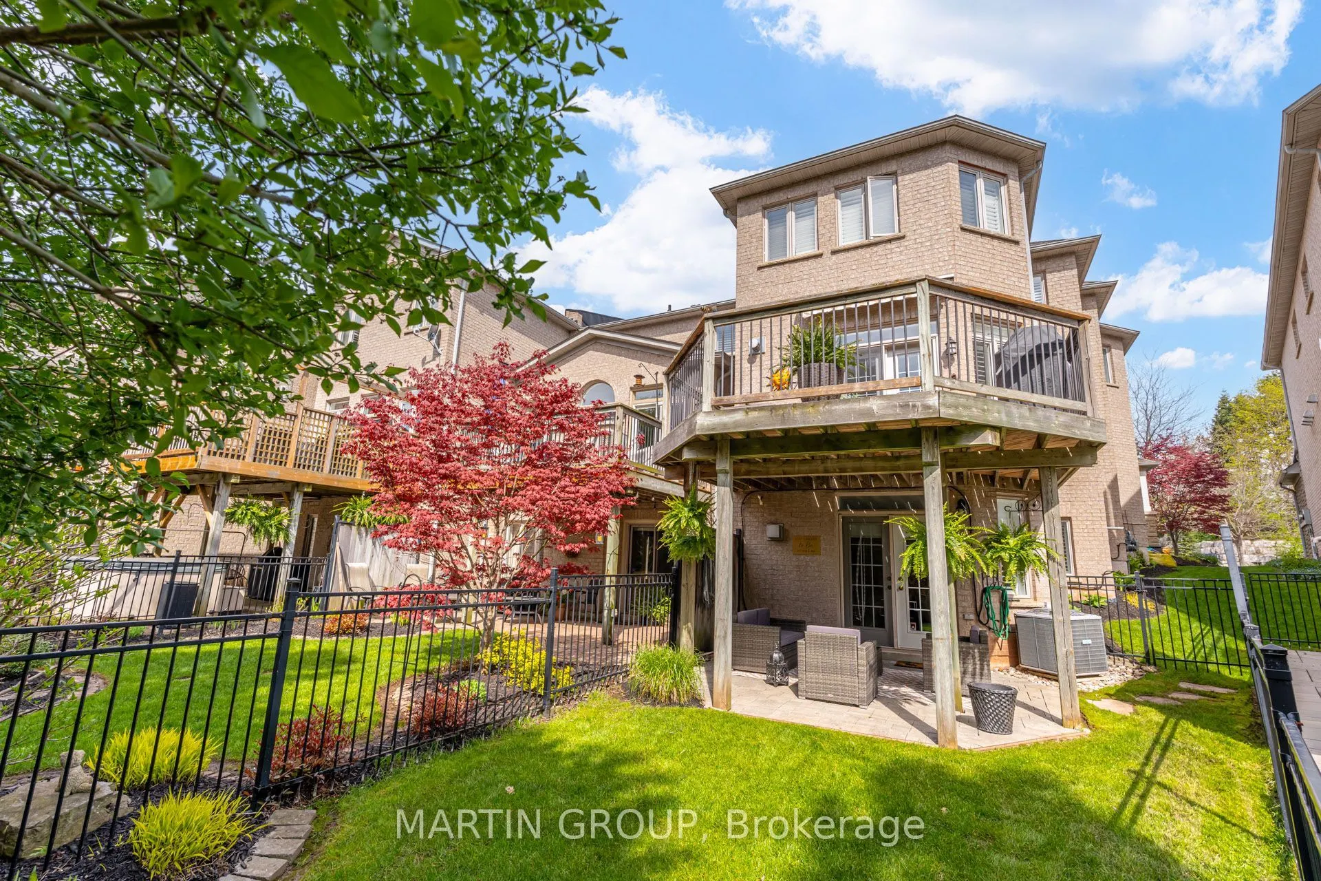 2328 Woodfield Road