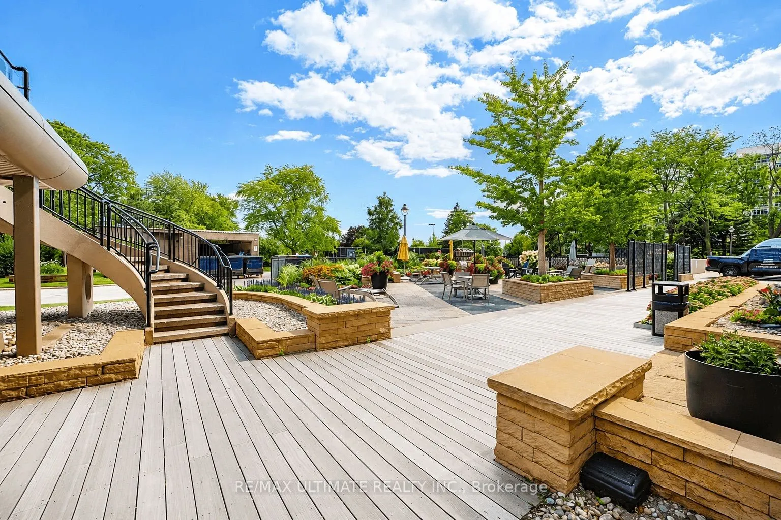 2045 Lake Shore Boulevard W #3705