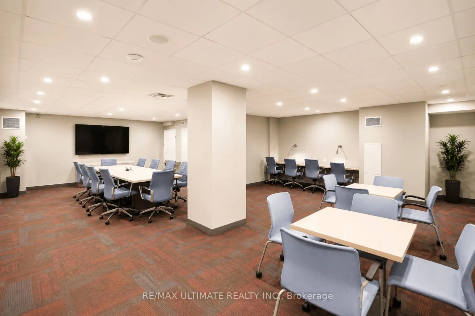 2045 Lake Shore Boulevard W #3705