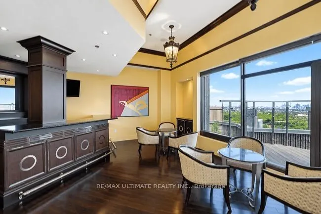 2045 Lake Shore Boulevard W #3705