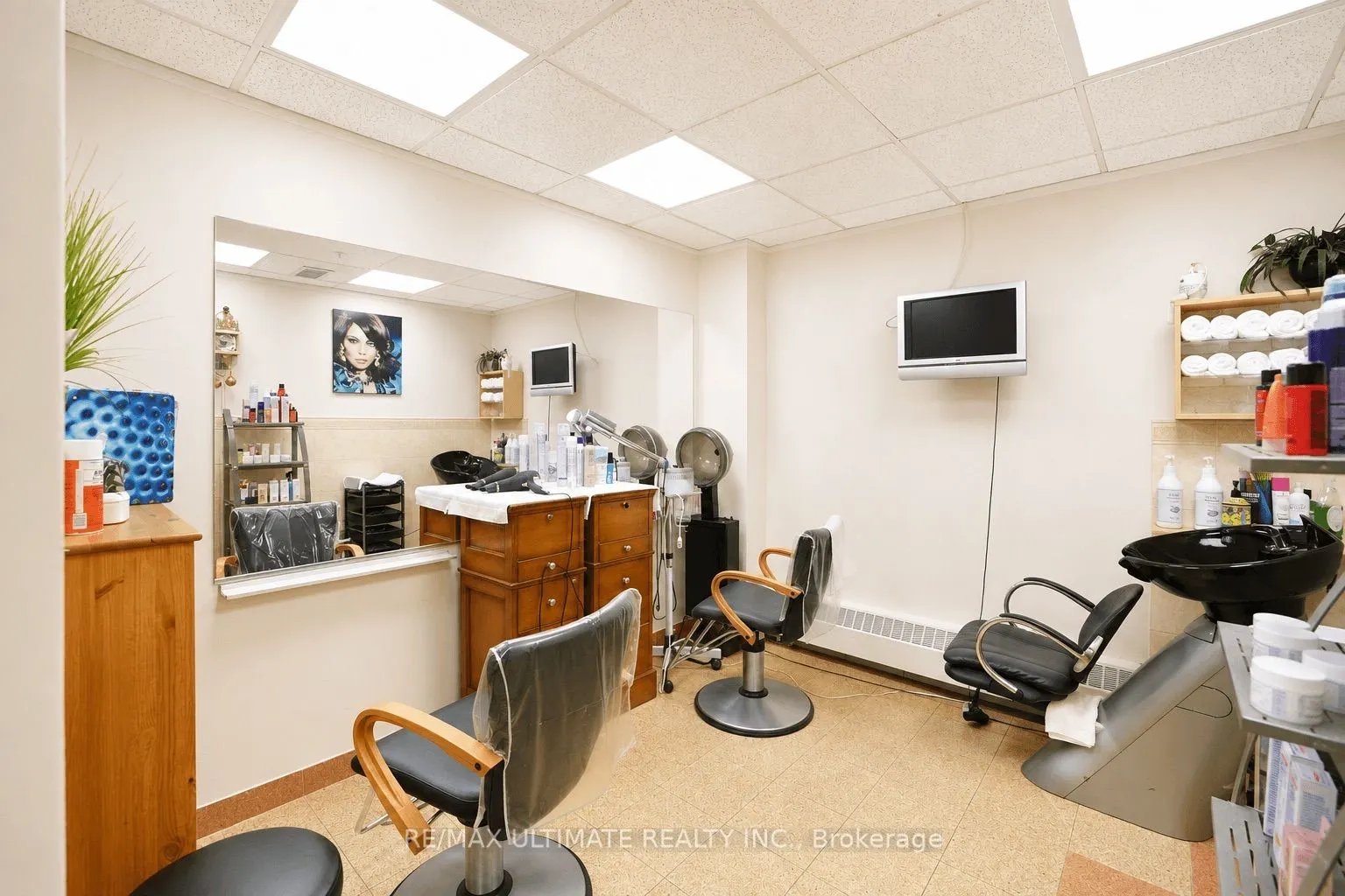 2045 Lake Shore Boulevard W #3705