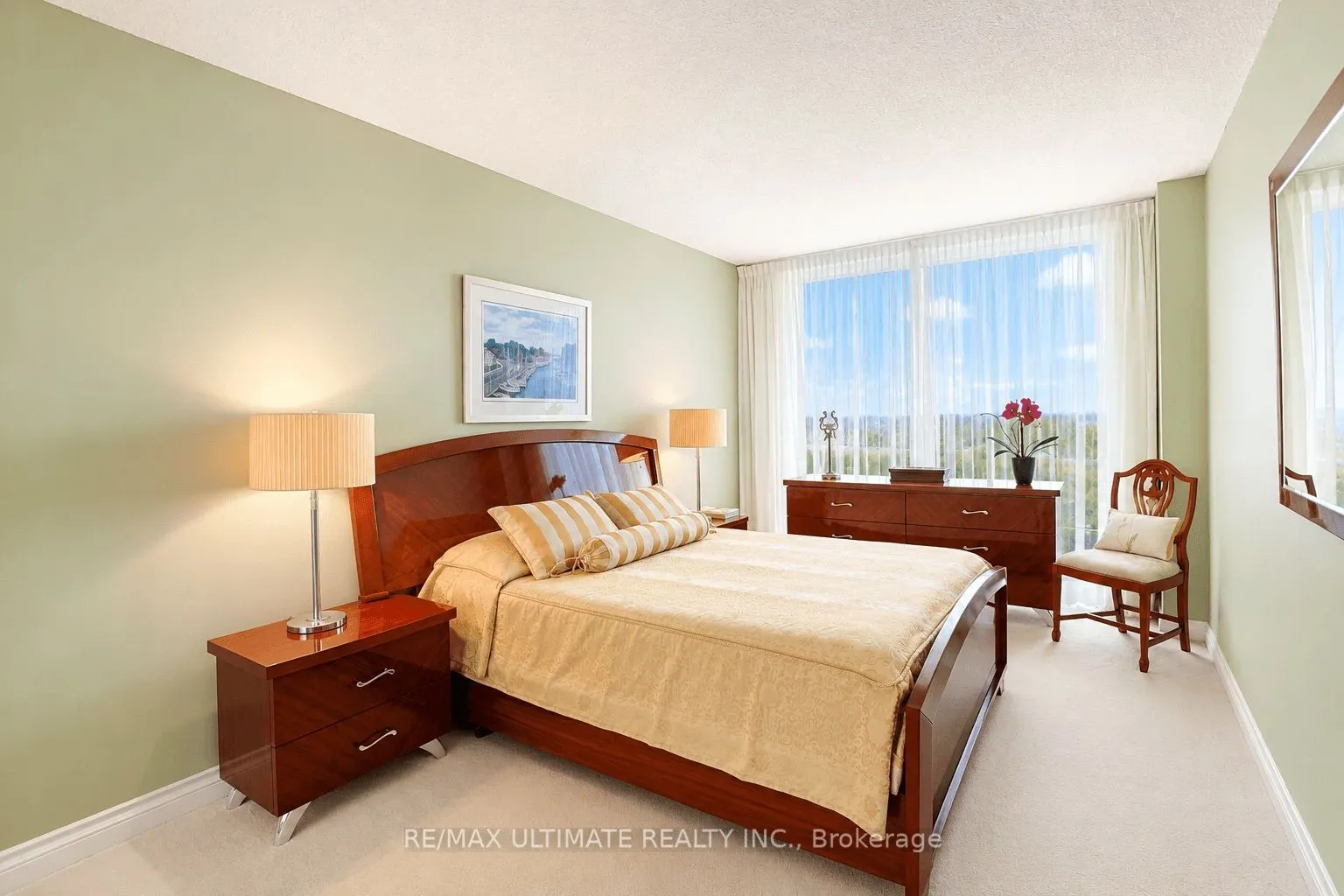 2045 Lake Shore Boulevard W #3705