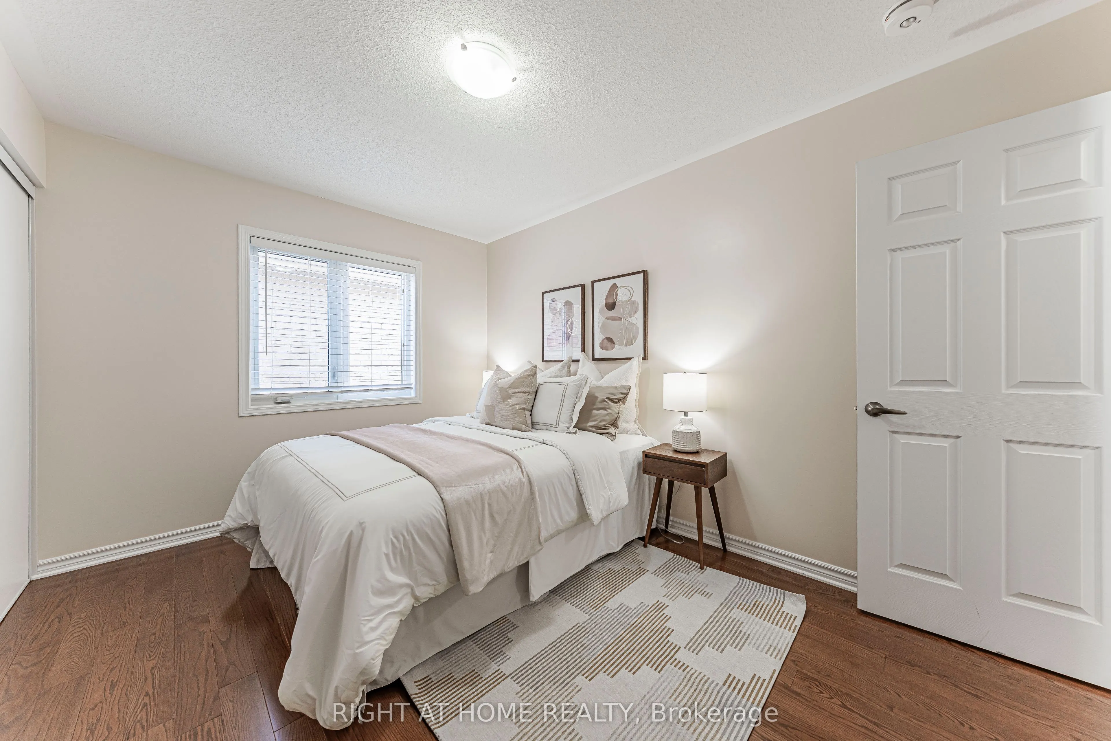 1249 Leger Way