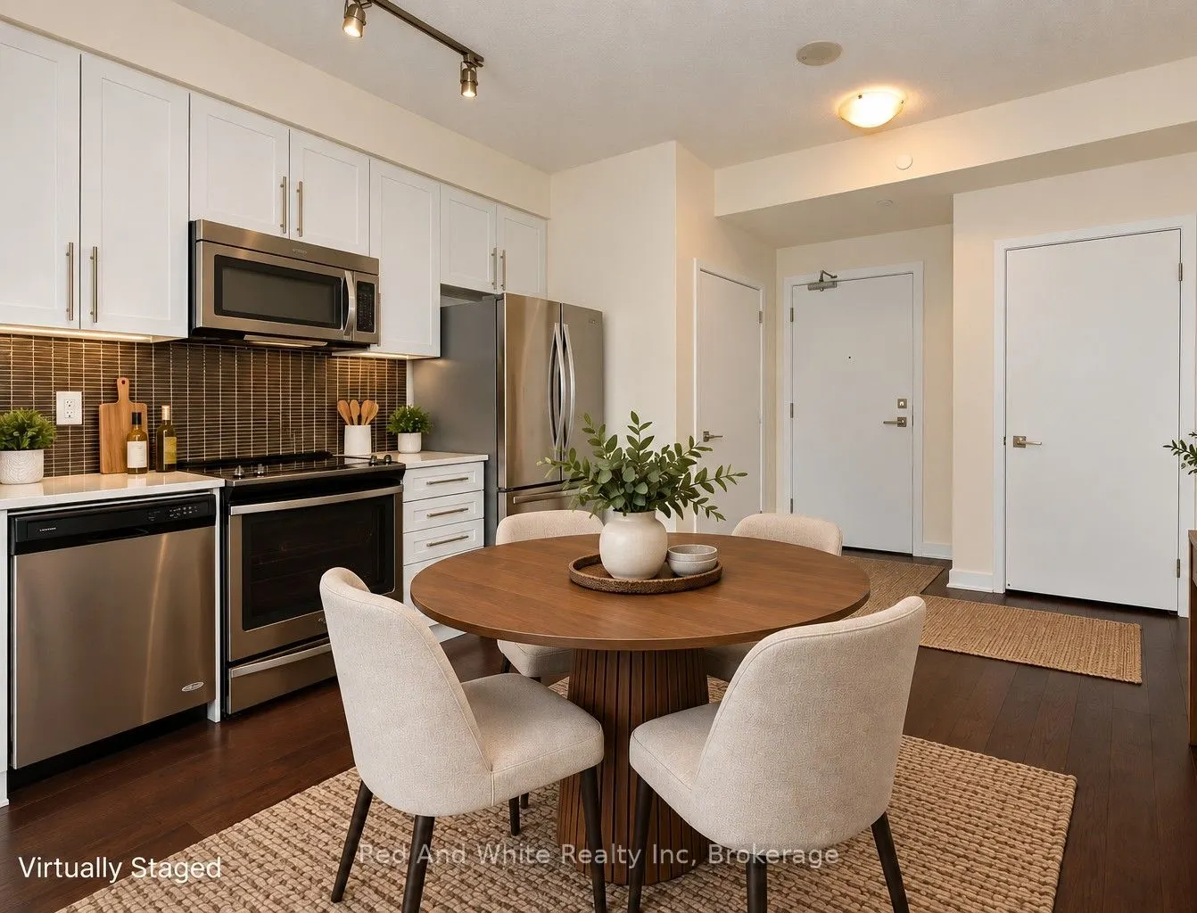 510 Curran Place #2001